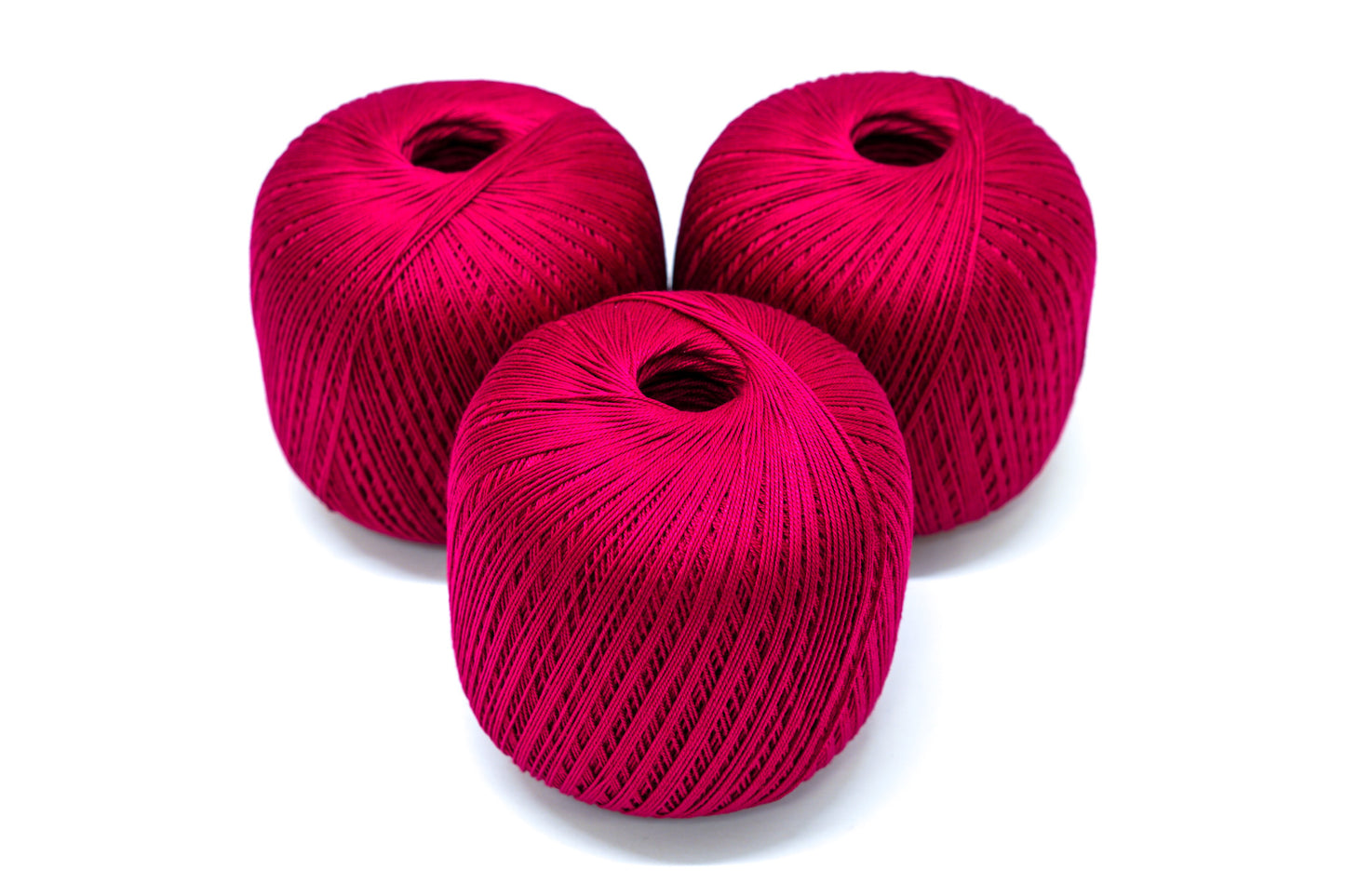 Burgundy red color mercerised cotton 100g/452m