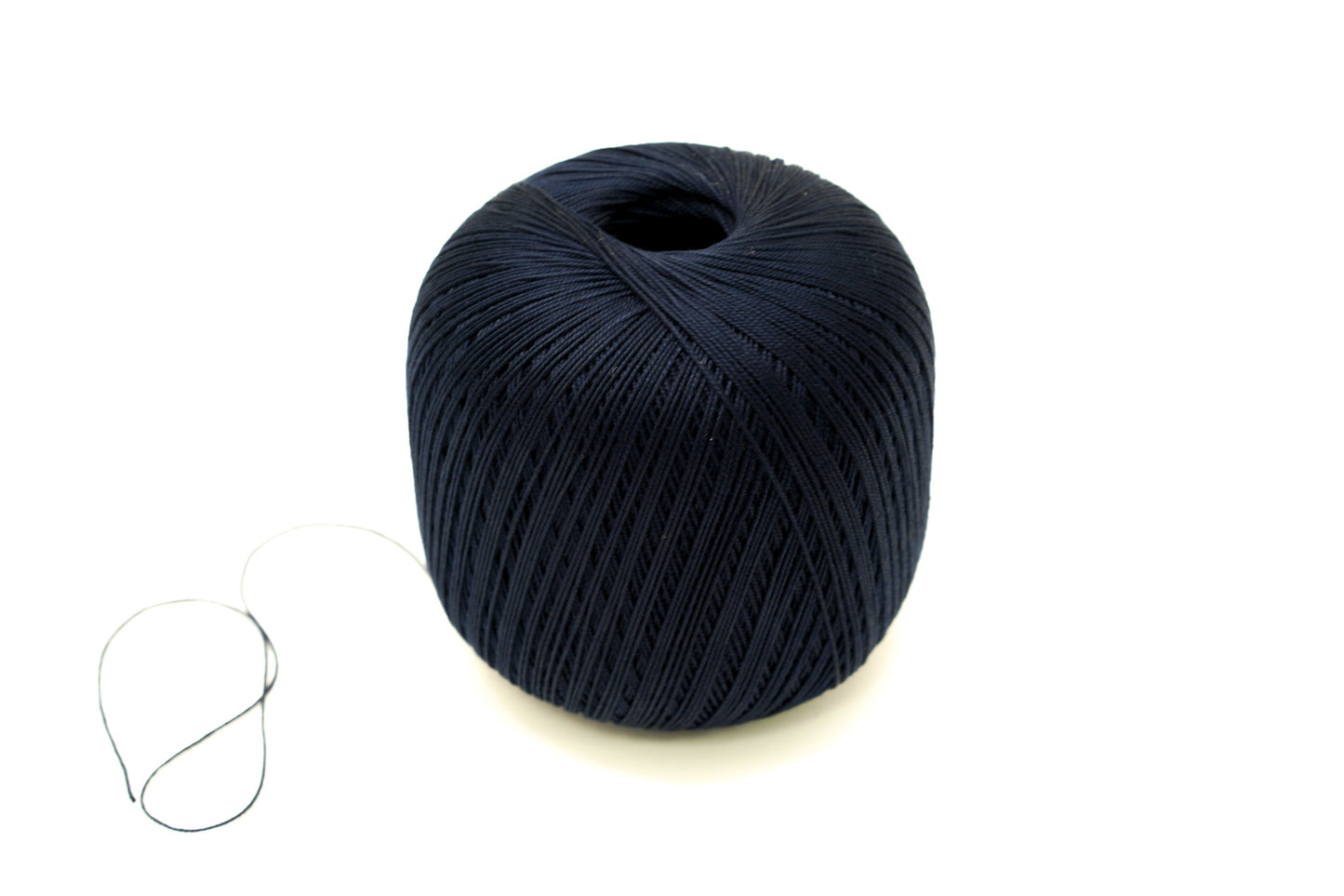 Deep blue mercerised cotton 100g/452m