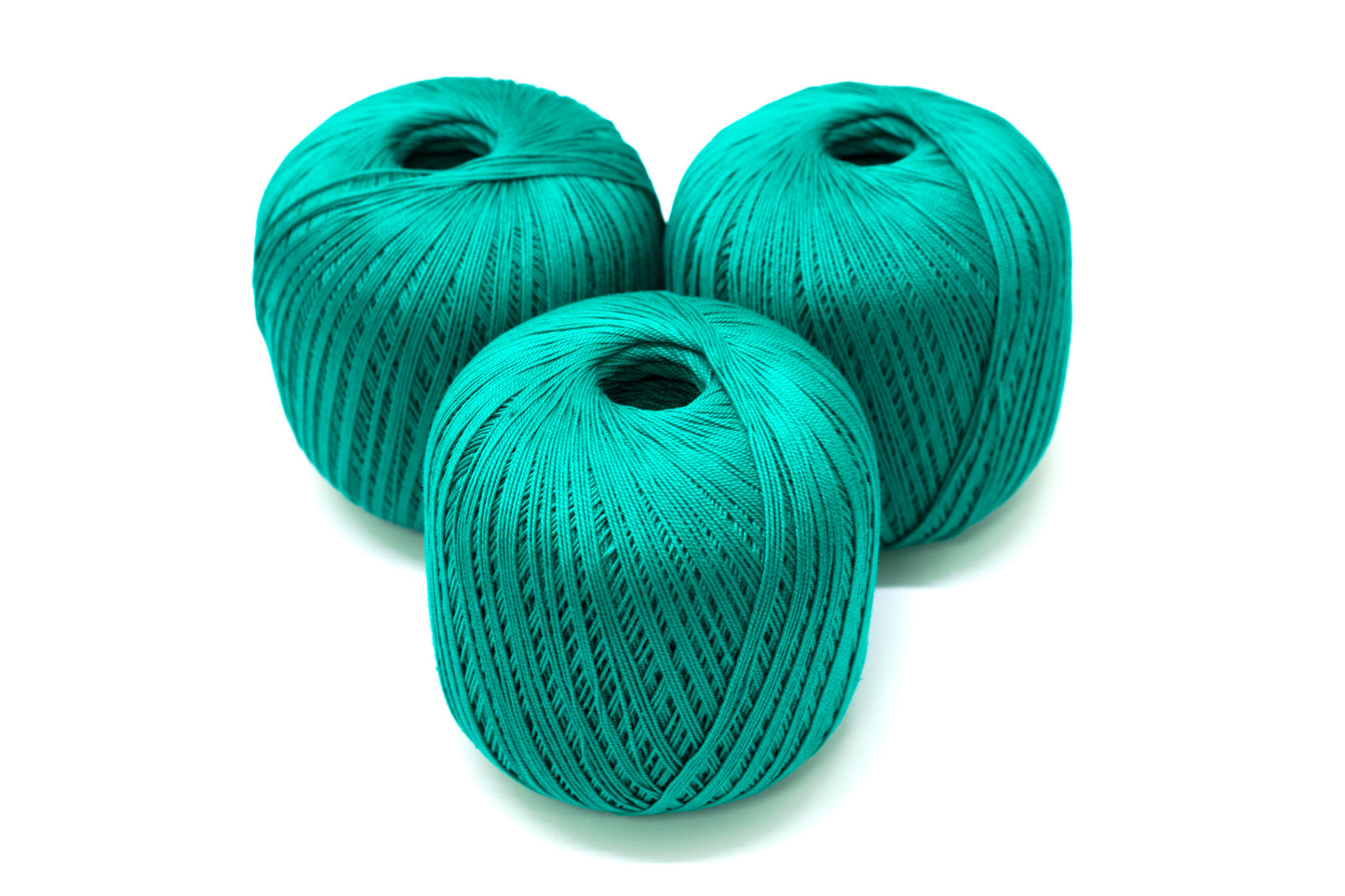 Emerald green color mercerised cotton 100g/452m