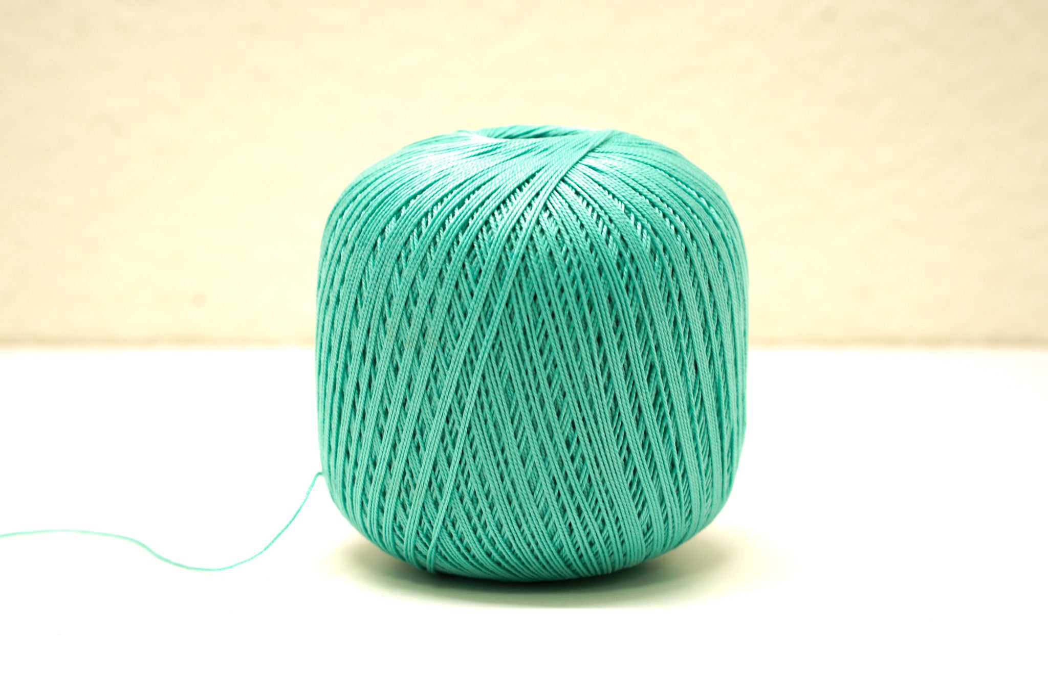 Mintfarbene merzerisierte Baumwolle 100g/452m