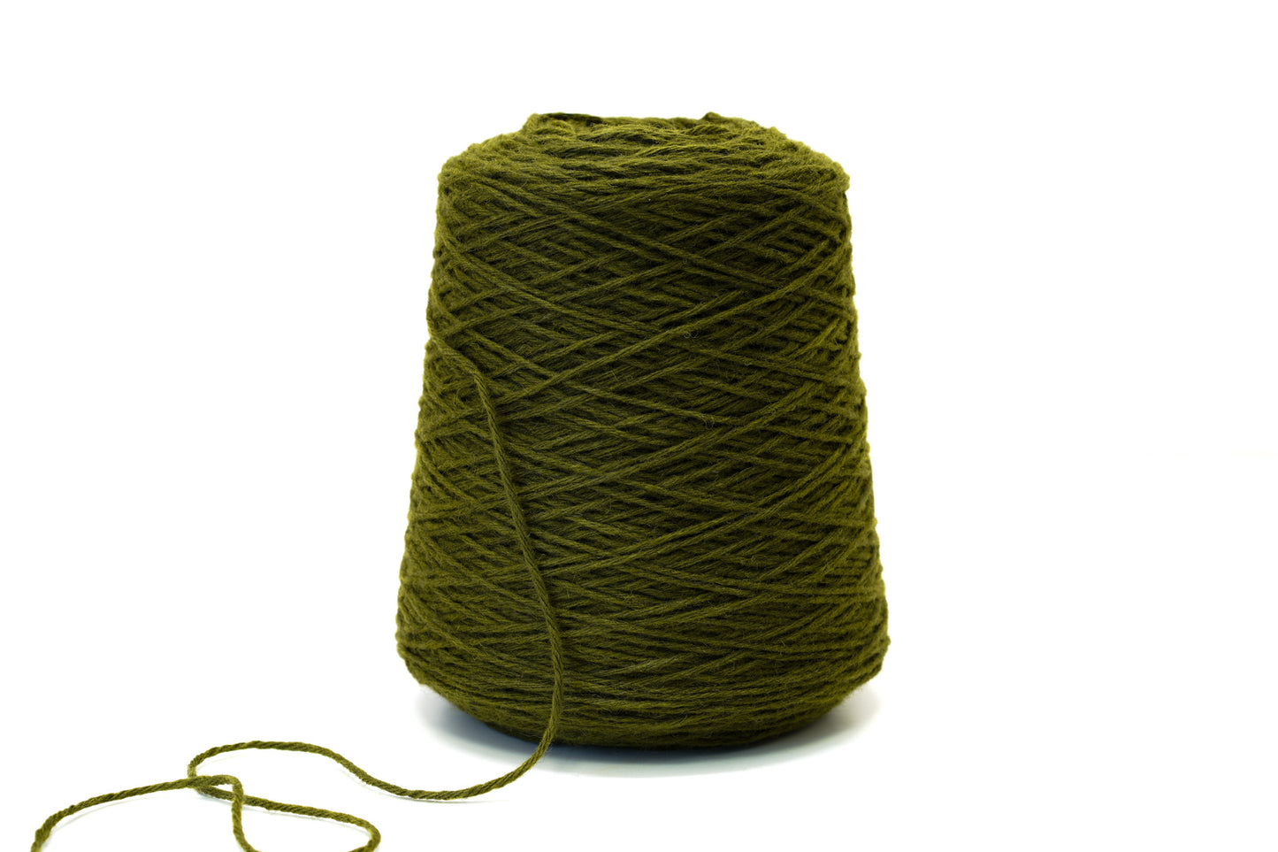 Moss green Carpet wool in cone - 69