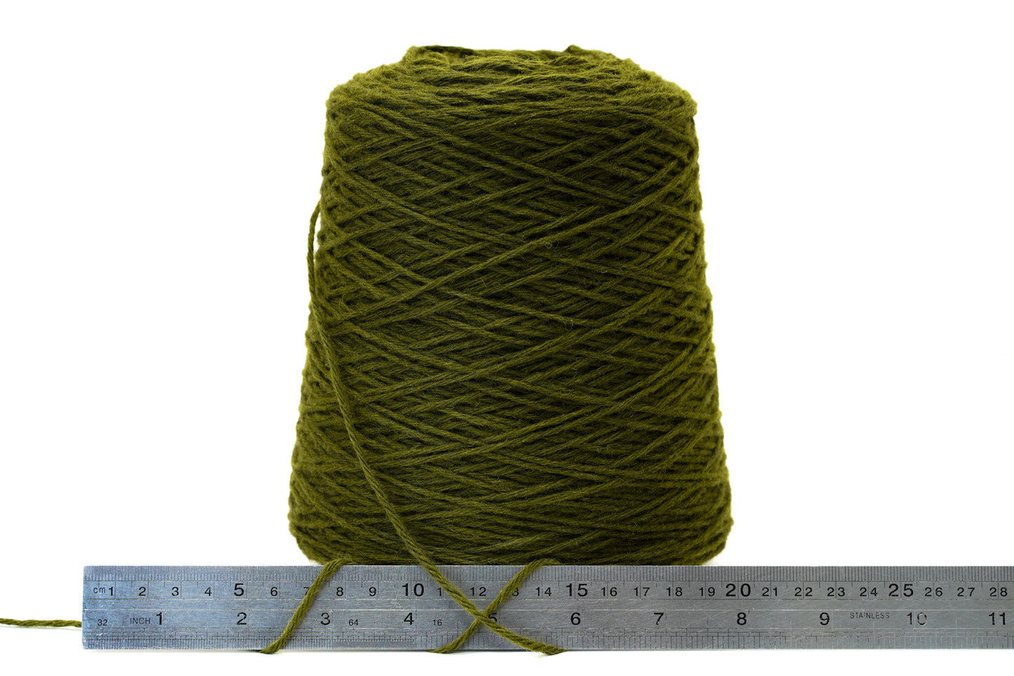 Moss green Carpet wool in cone - 69