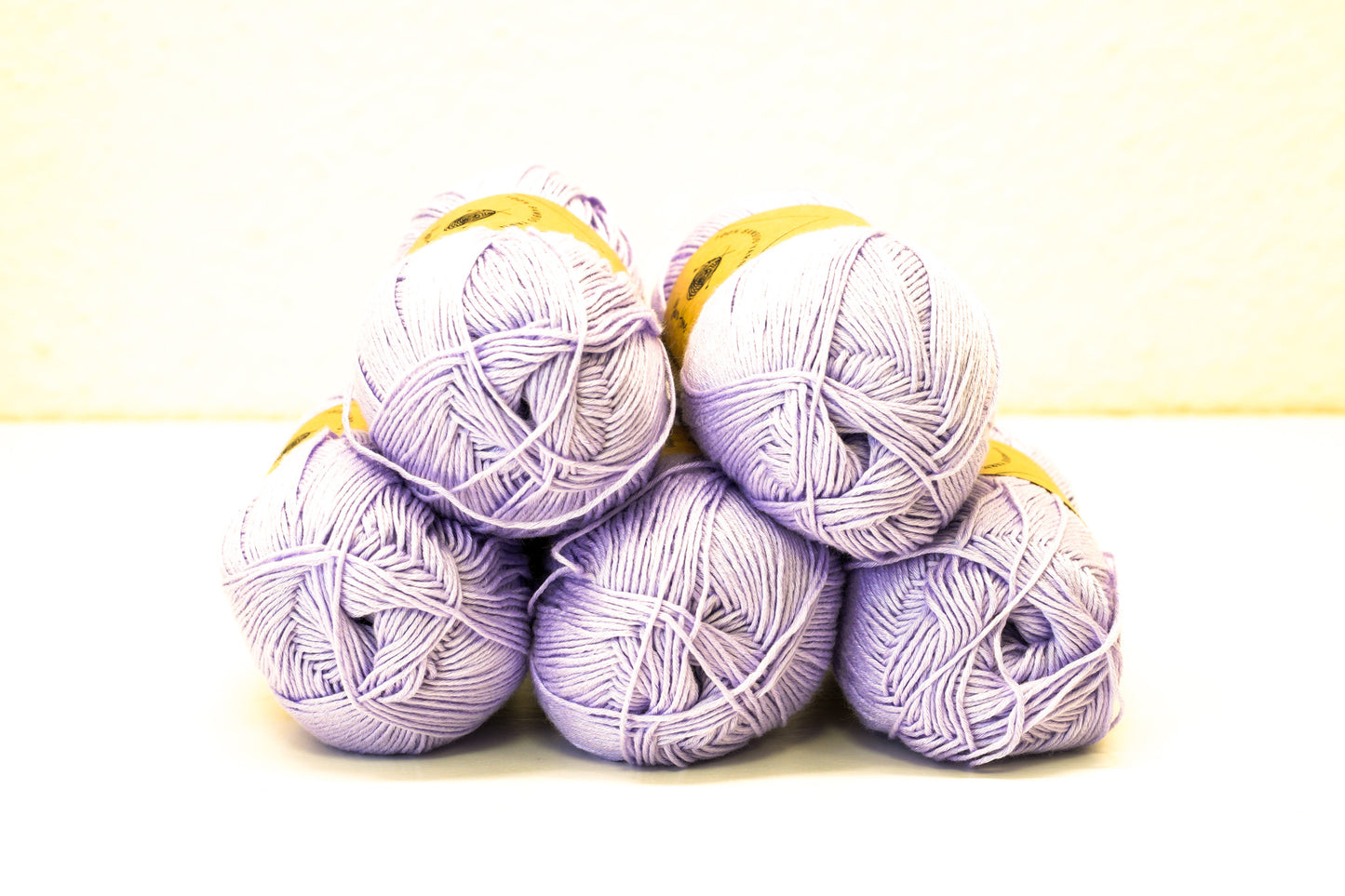 Lilac color bamboo fine yarn