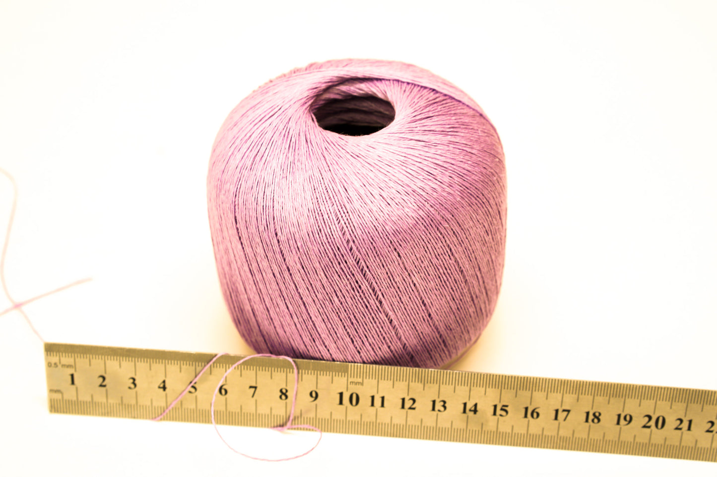 100% linen yarn in soft lilac color