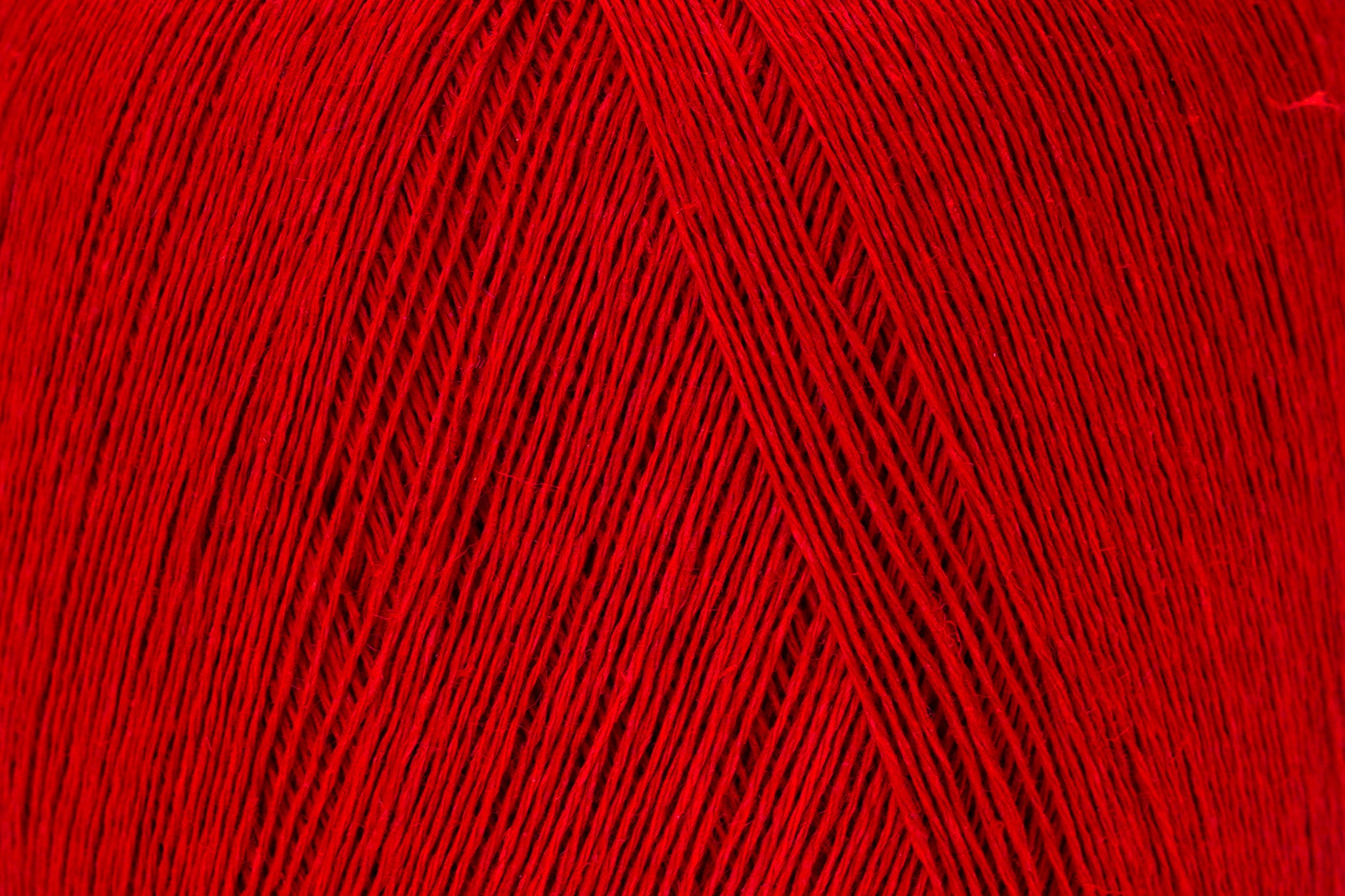 100% linen yarn in bright red color