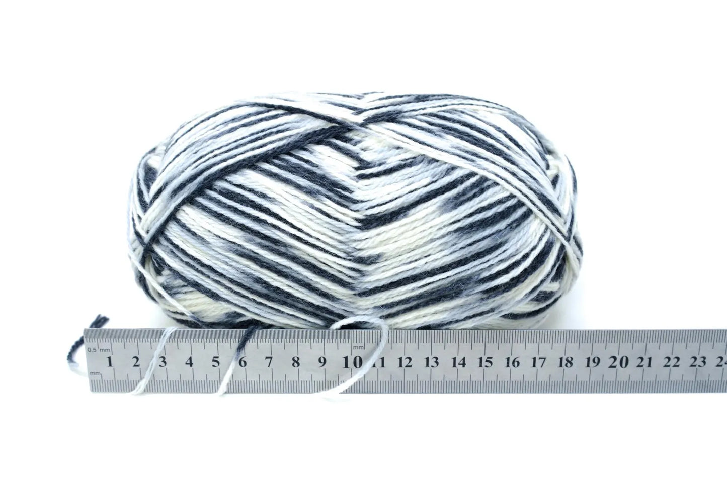 White, Grey & Black Mélange New Zealand Wool Yarn - 80% Wool, 20% Polyamide, 100g/300m - Perfect for Socks, Blankets, Slippers & More
