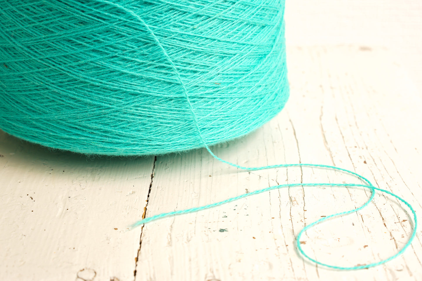 Mint blue fingering wool yarn in cone - 900g/31.7oz. | mint-blue-fingering-wool-yarn-in-cone-900g-31-7oz