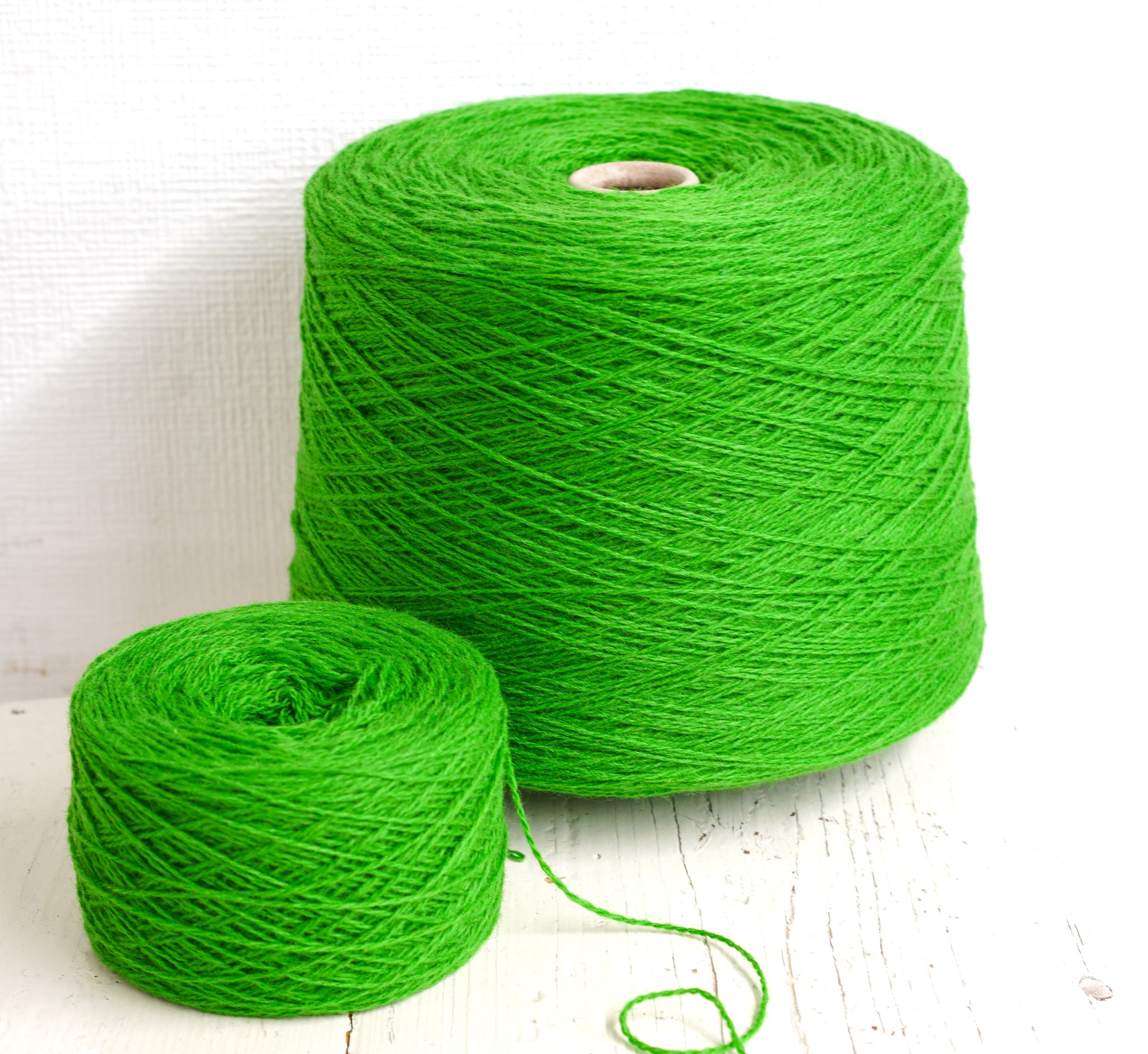 Bright green fingering wool yarn in cone - 900g/31.7oz. | bright-green-fingering-wool-yarn-in-cone-900g-31-7oz