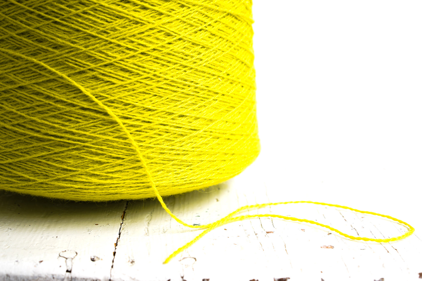Neon green wool in cone - 340 color