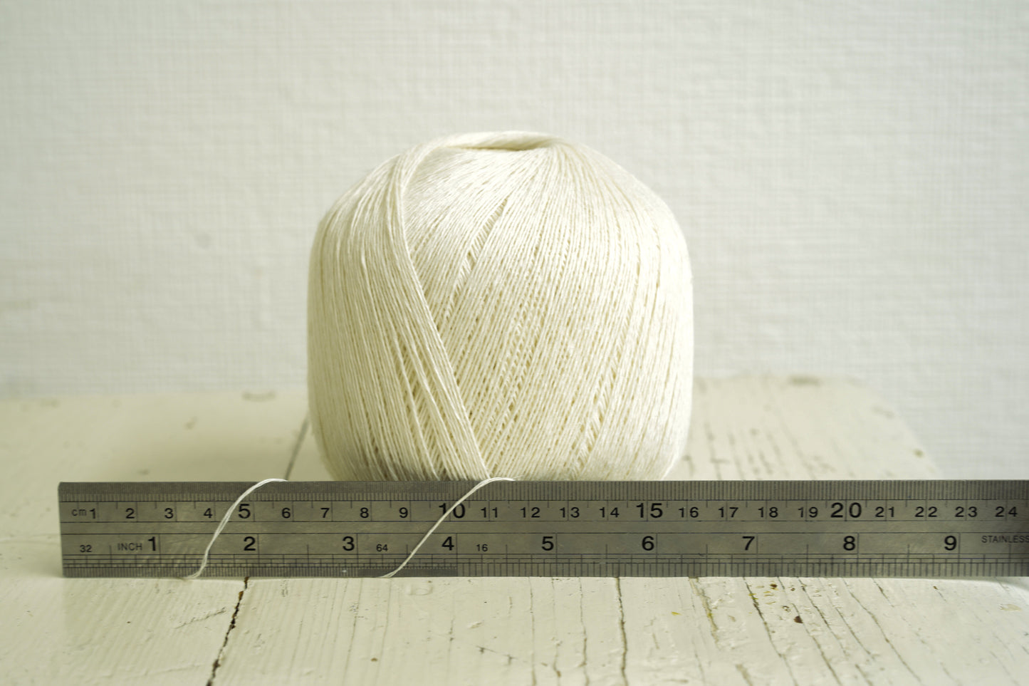 White 100% linen yarn | white-100-linen-yarn