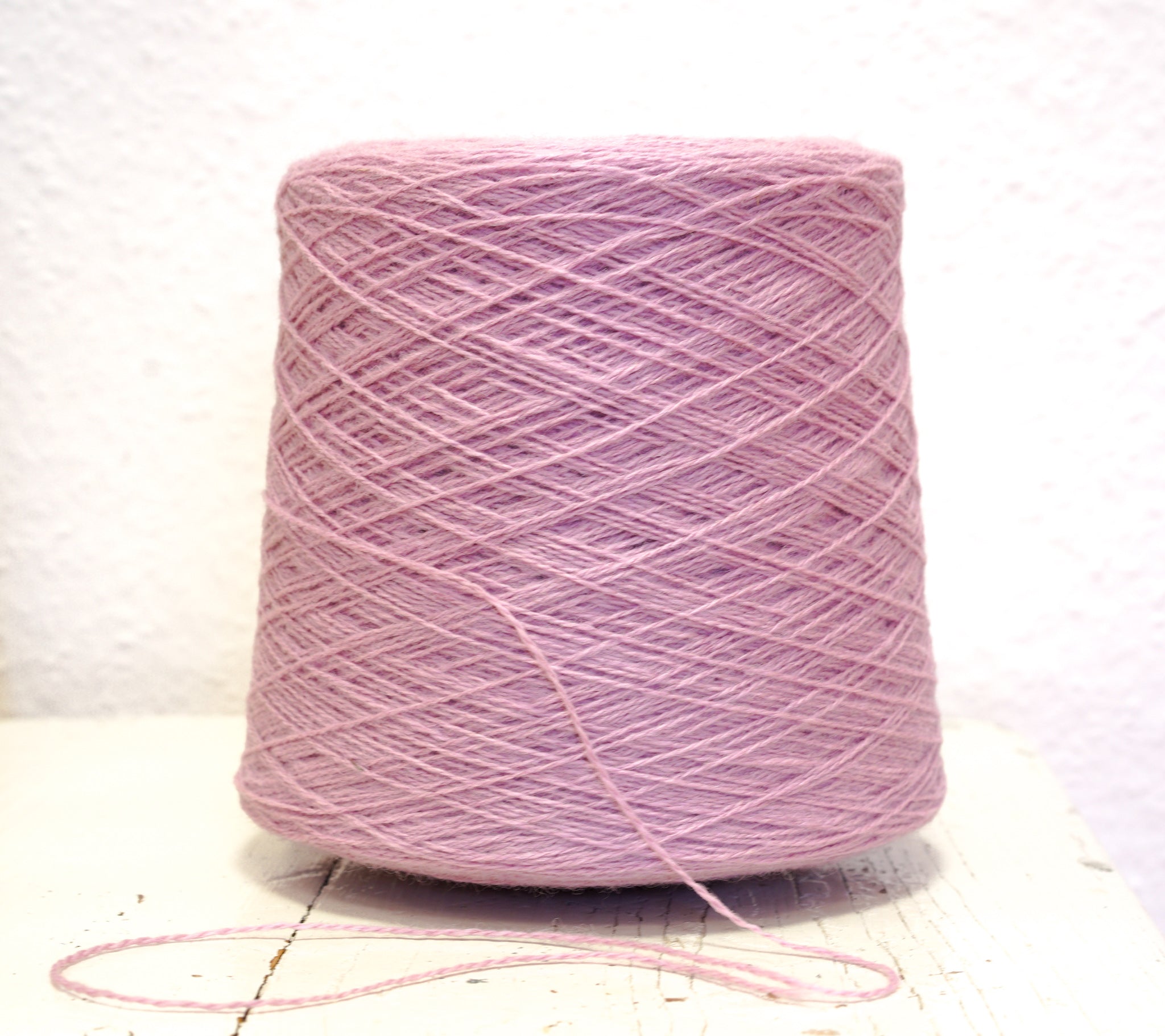 Soft Lilac wool yarn in cone - 520