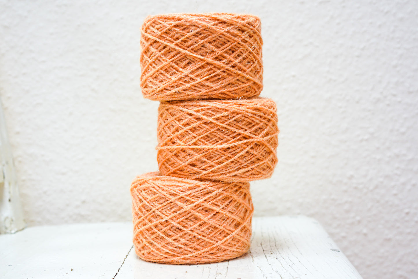 Salmon European rustic wool yarn - 100g/3,5 oz