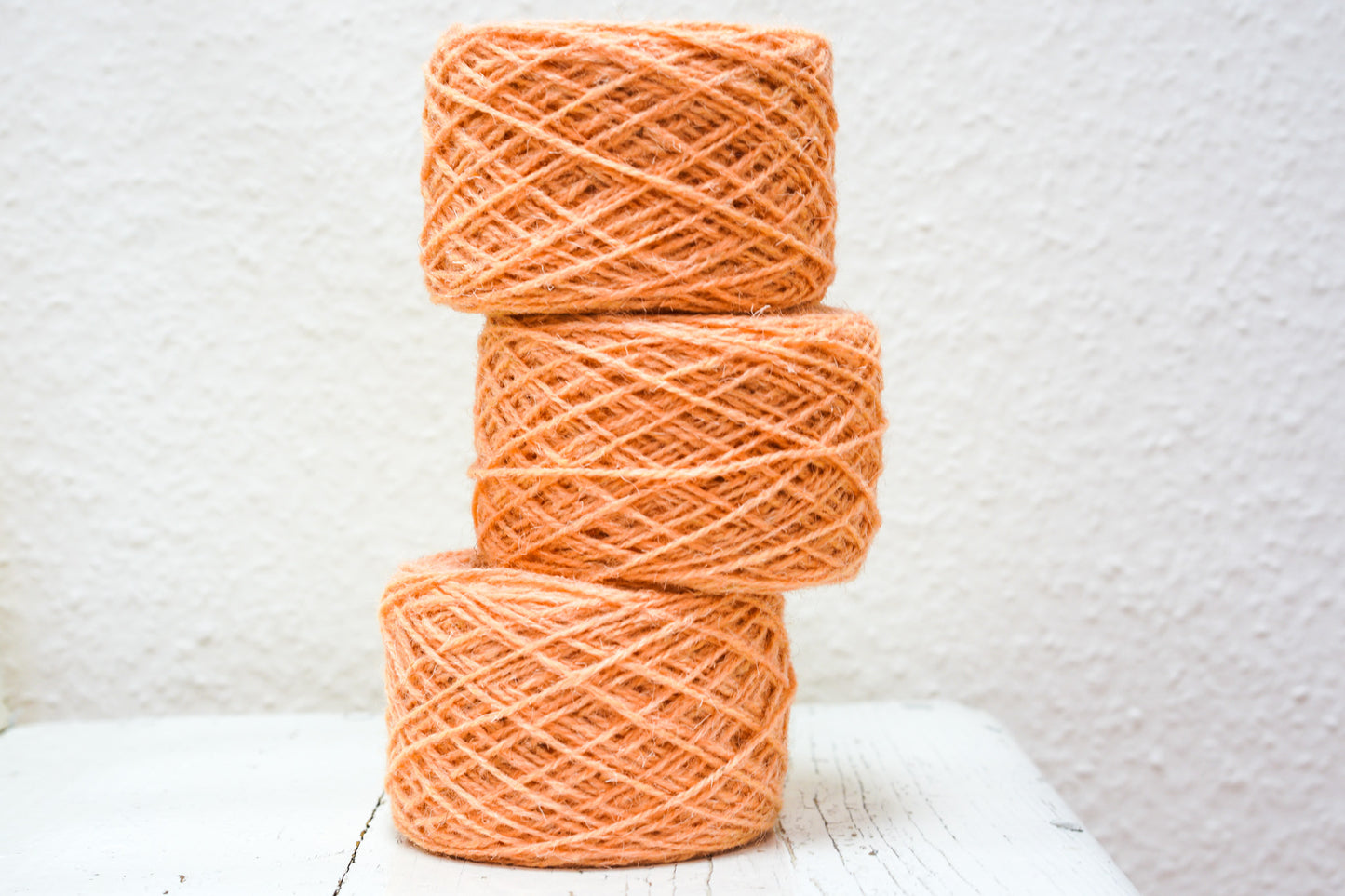 Salmon European rustic wool yarn - 100g/3,5 oz