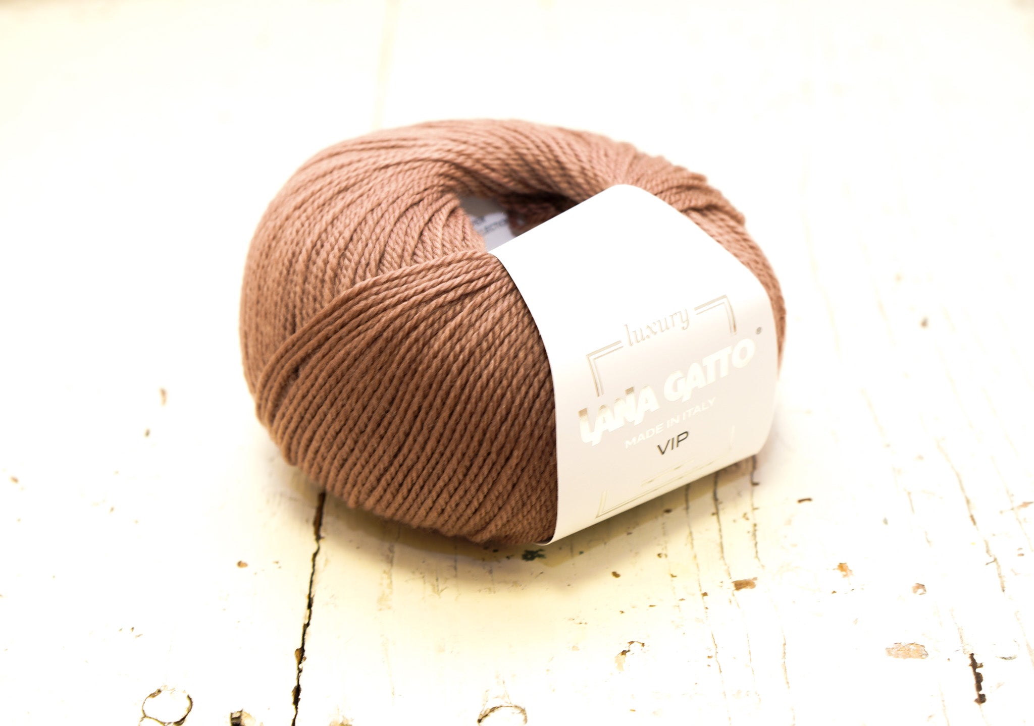 Hazelnut color 80% merino extrafine 20% Cashmere yarn blend