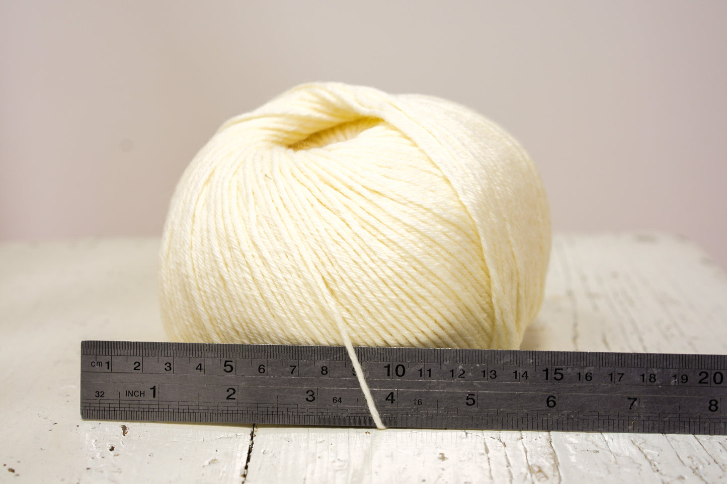 Milk white PRO LANA wool 80%/20 PO blend