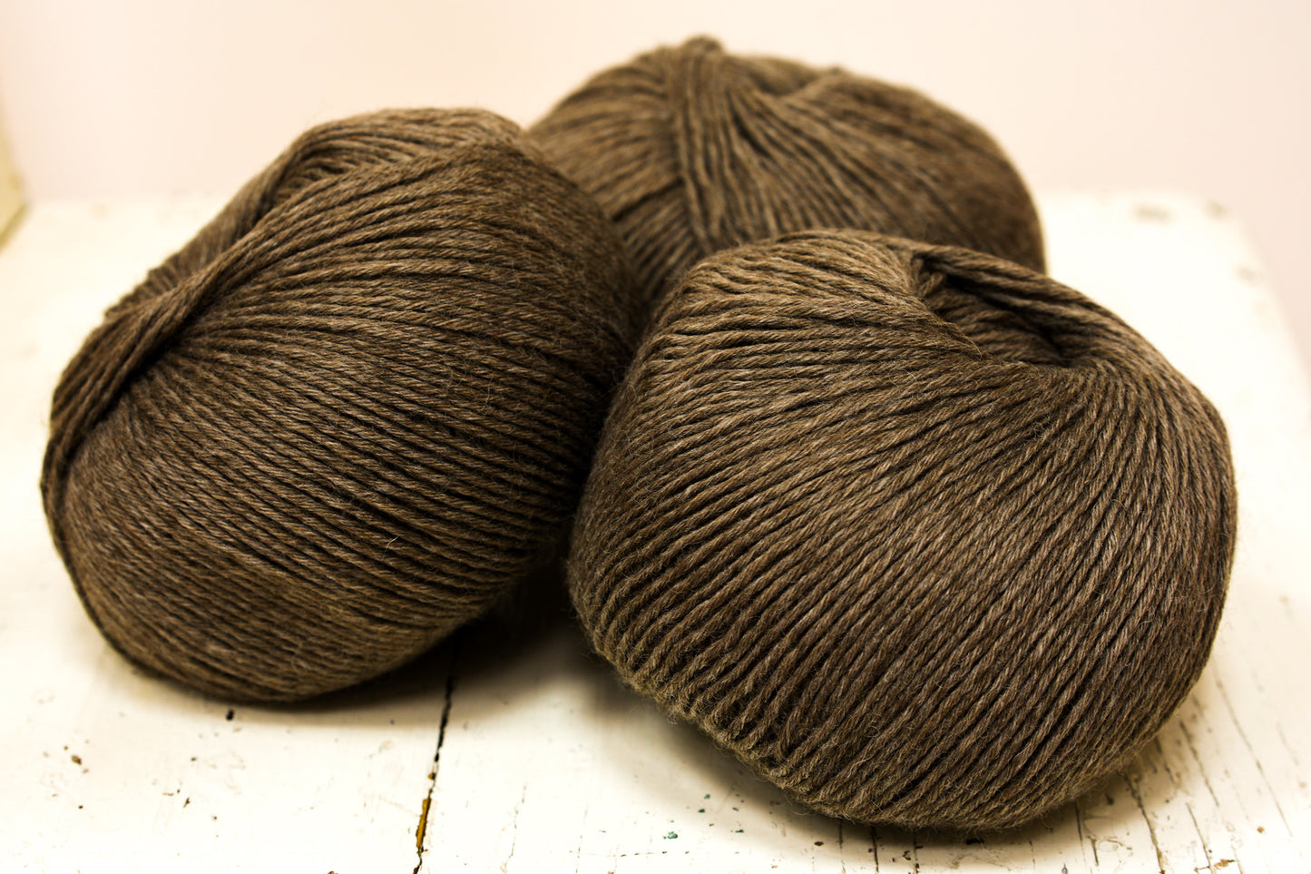 Brown color PRO LANA Trachtenwolle wool