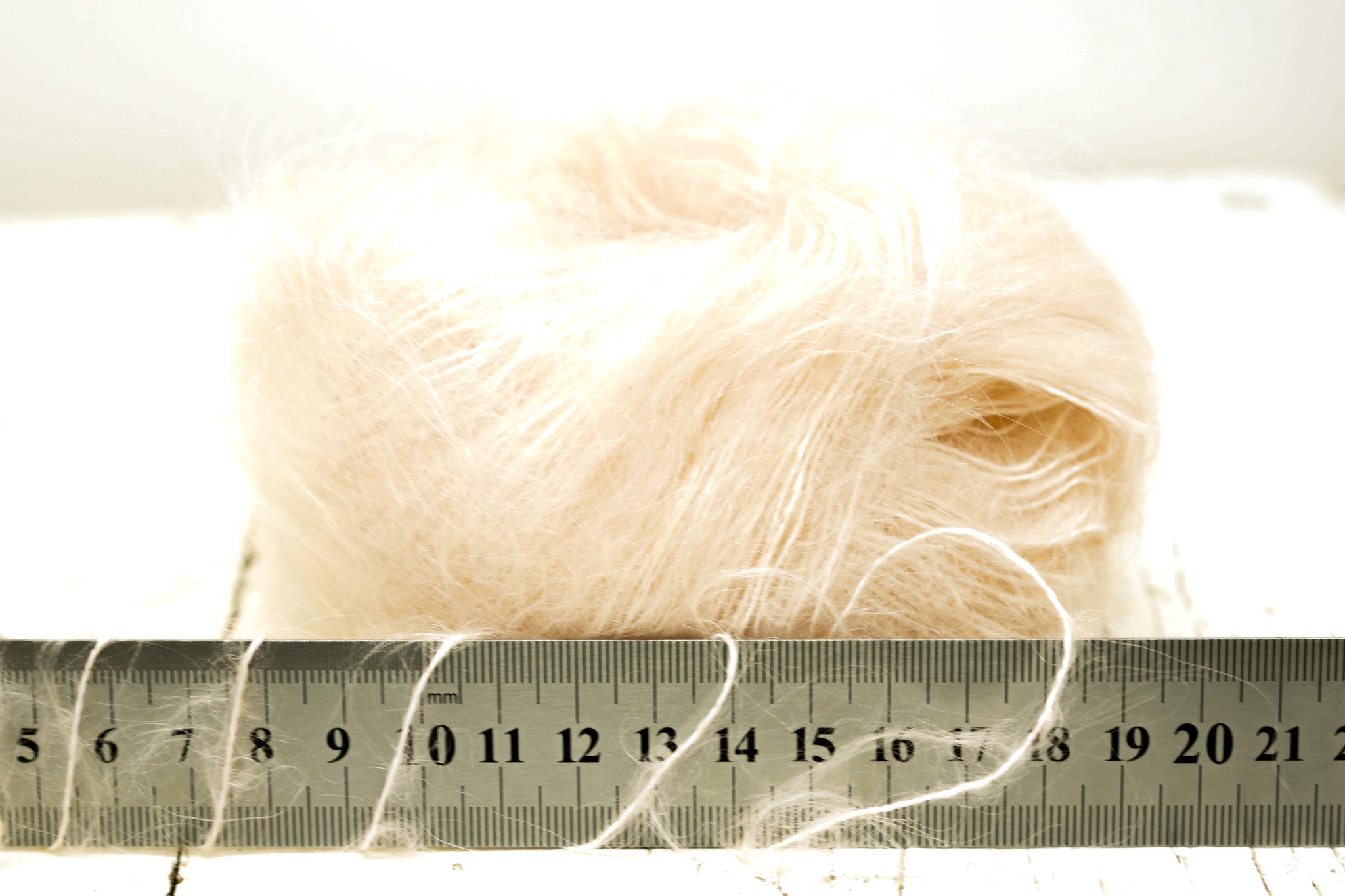 Gentle Pink PRO LANA Kid Mohair PO blend yarn - 25g./0.875 oz
