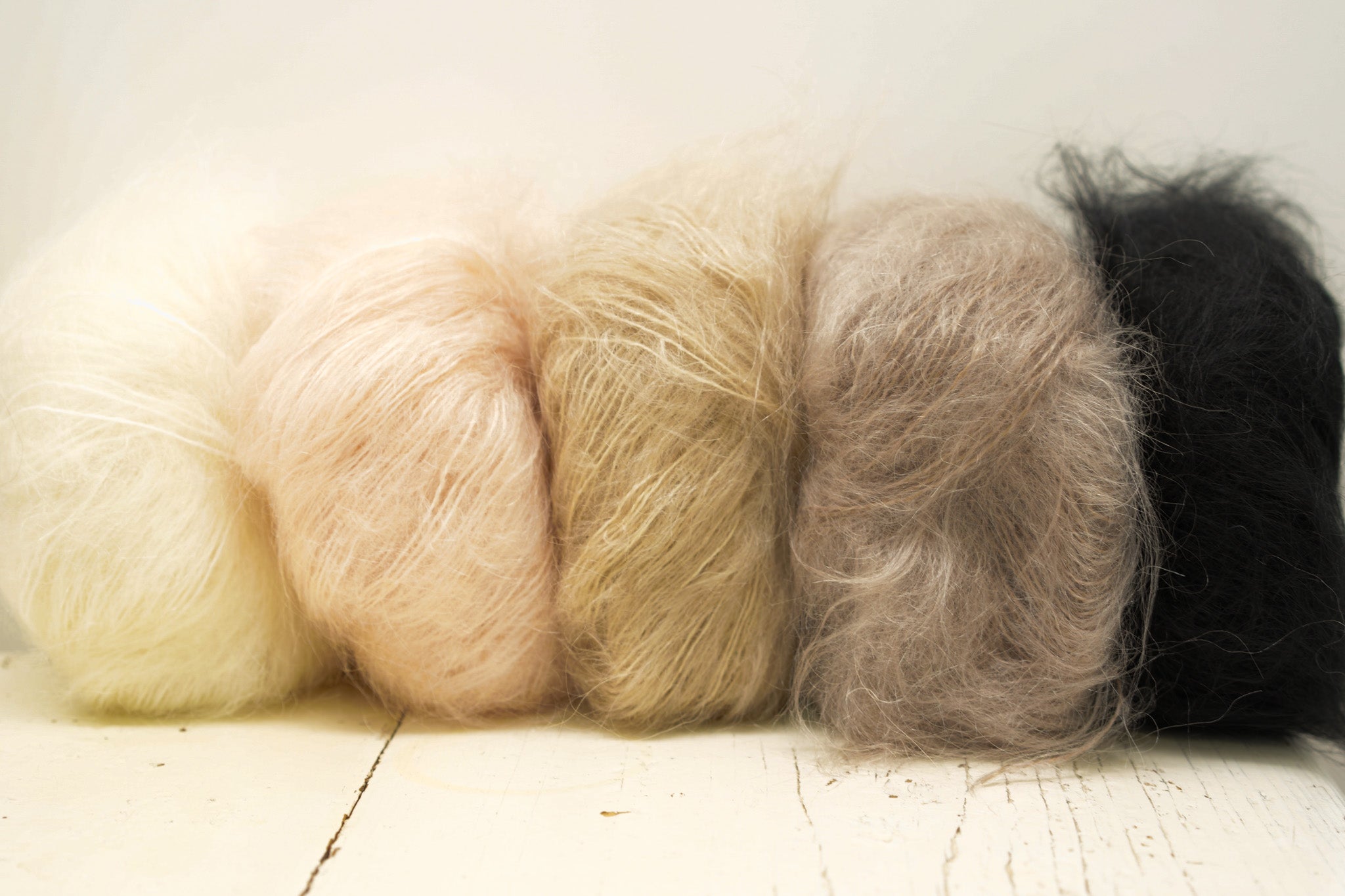 Milk white PRO LANA Kid Mohair PO blend yarn - 25g./0.875 oz