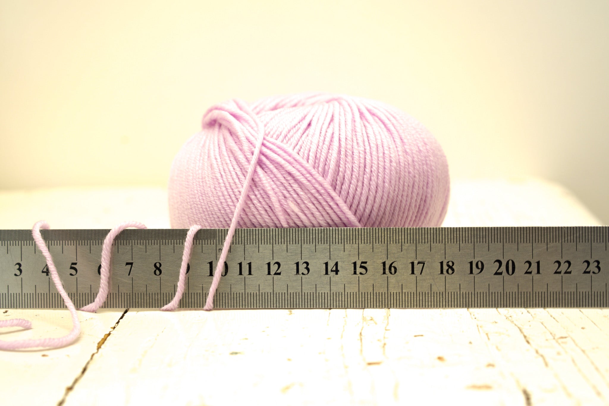 Lavender Rose color PRO LANA Merino Pur 125 wool yarn