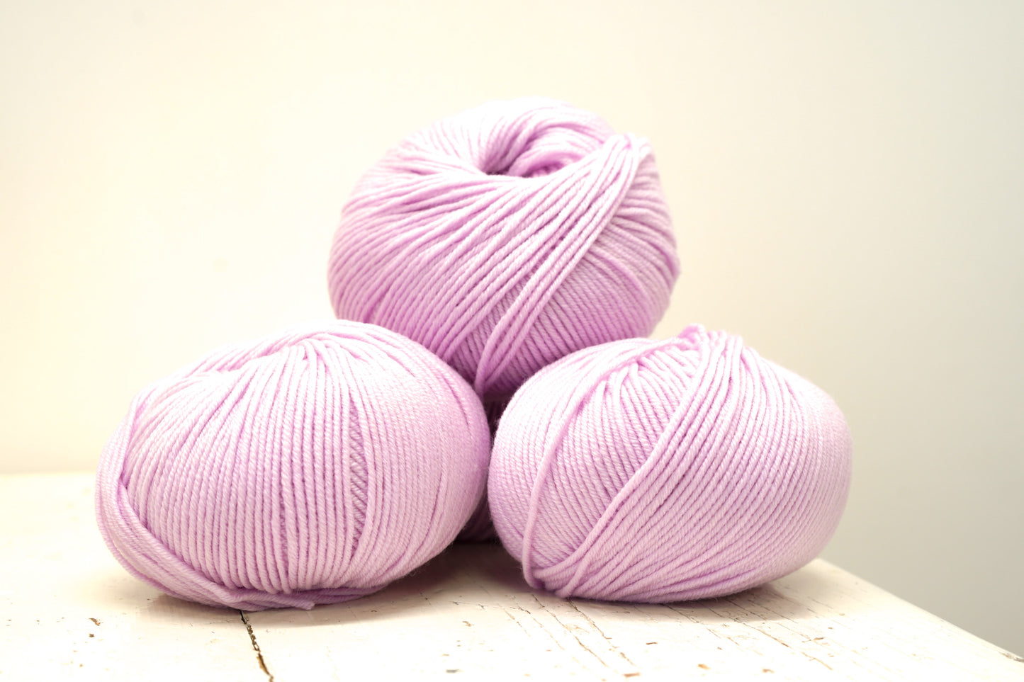 Lavender Rose color PRO LANA Merino Pur 125 wool yarn