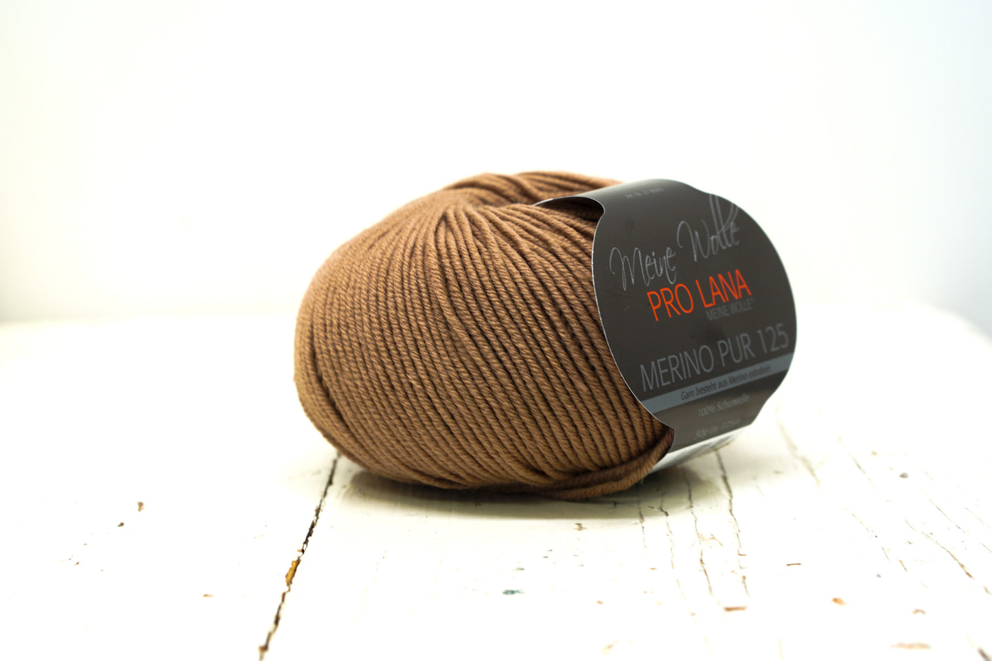 Teddy brown PRO LANA merino wool yarn 100% - 50g./1,75 oz