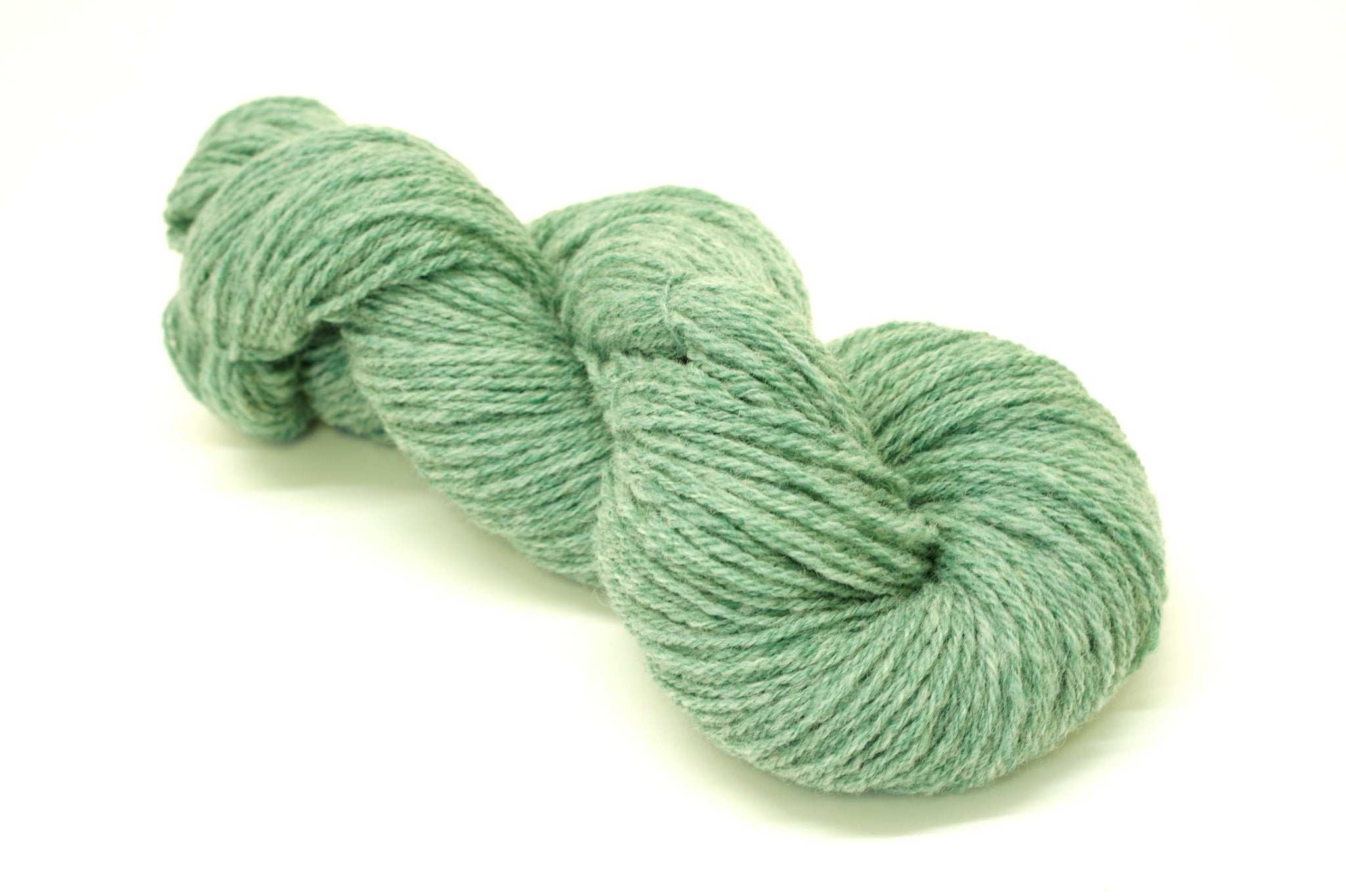 Green melange color Merino and Suffolk wool yarn blend