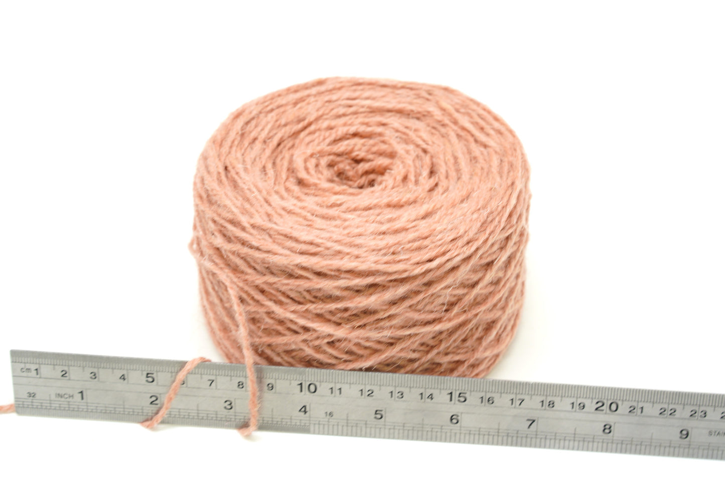 Light Salmon European rustic wool yarn - 100g/3,5 oz
