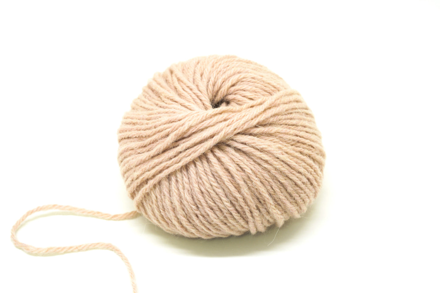 Ash rose alpaca wool yarn blend