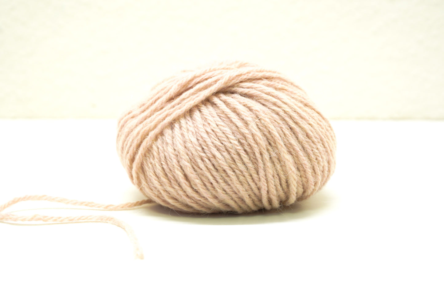 Ash rose alpaca wool yarn blend