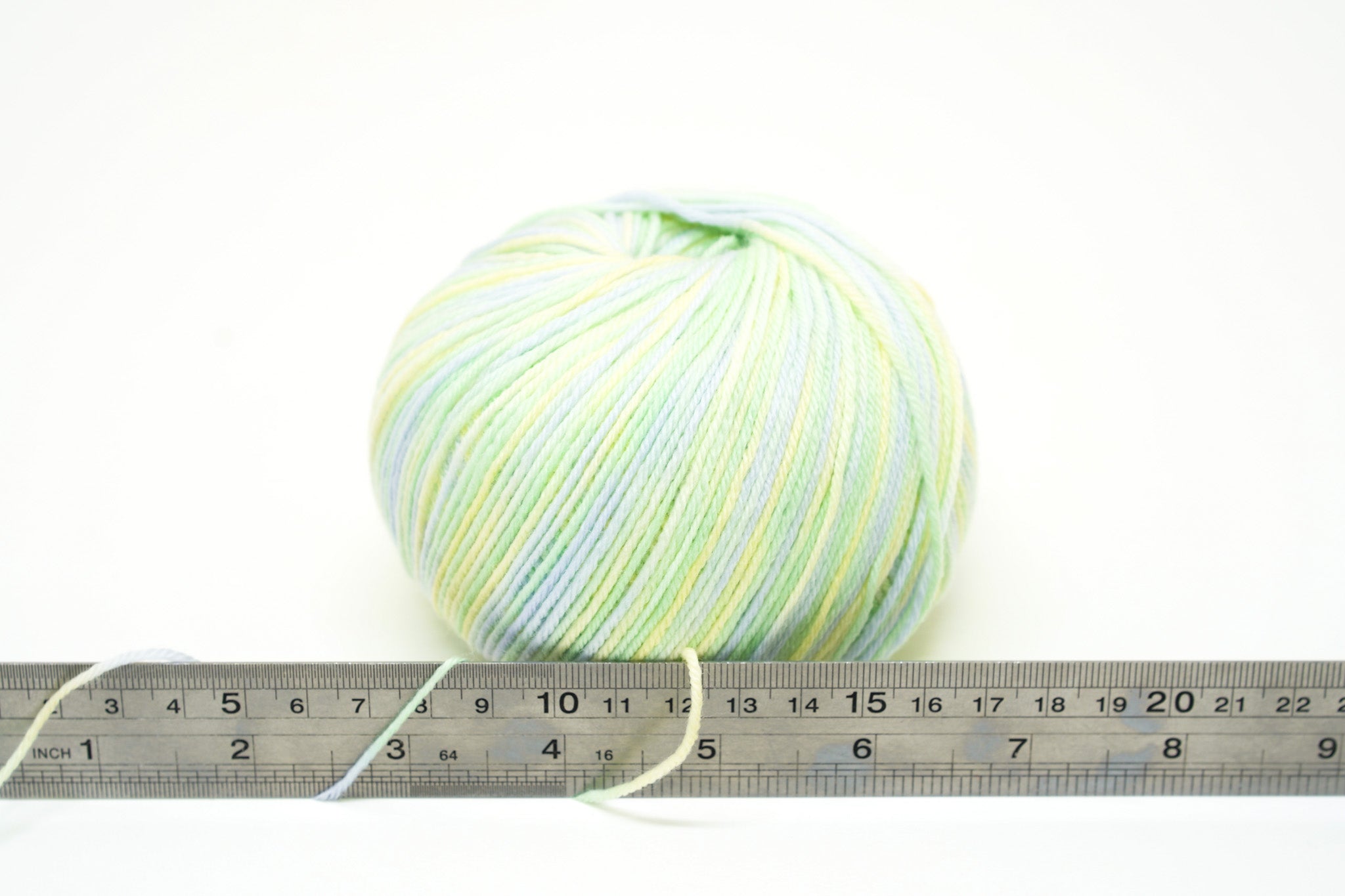 Soft green Baby Supremo 50g./200m. - Luxury thread