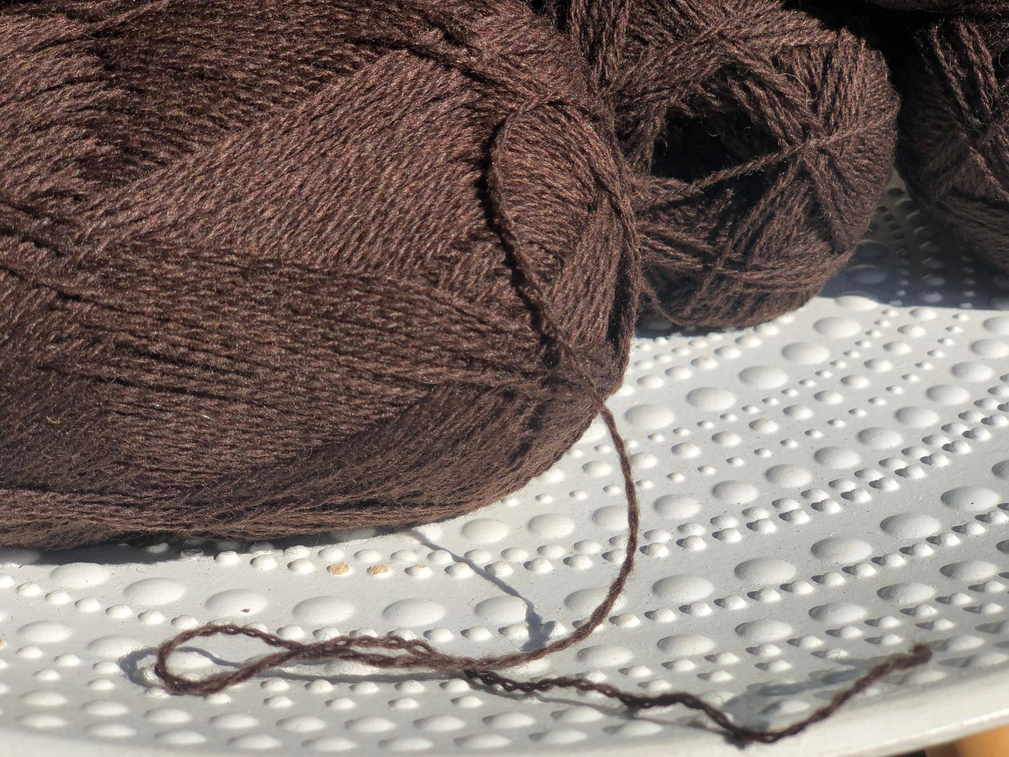 Dark brown New Zealand lace wool yarn | dark-brown-new-zealand-lace-wool-yarn