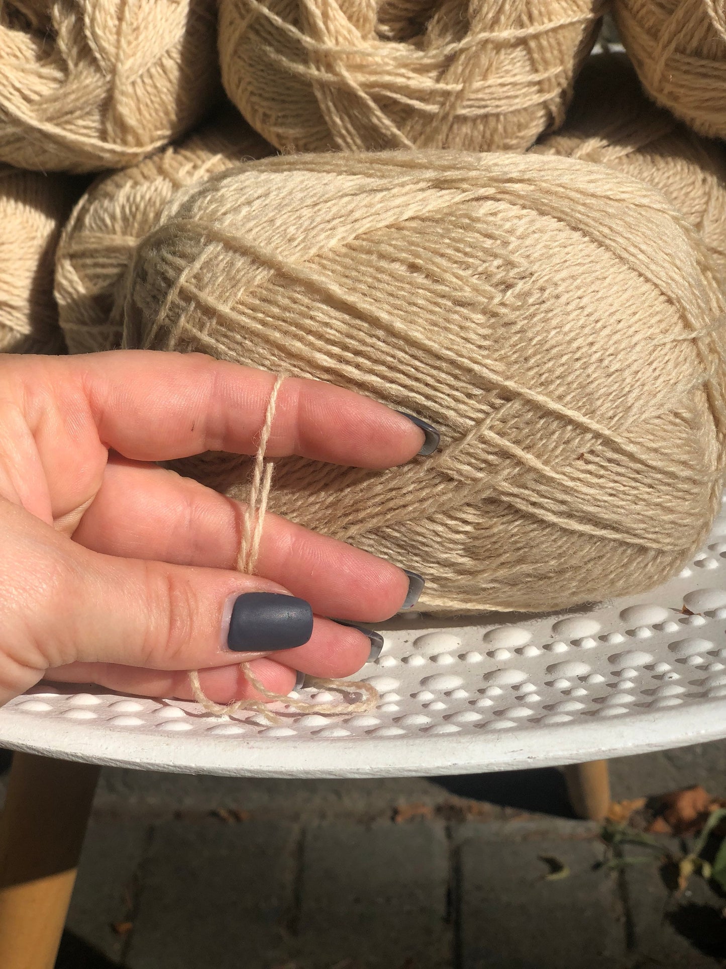 Beige color New Zealand wool yarn | beige-color-new-zealand-wool-yarn