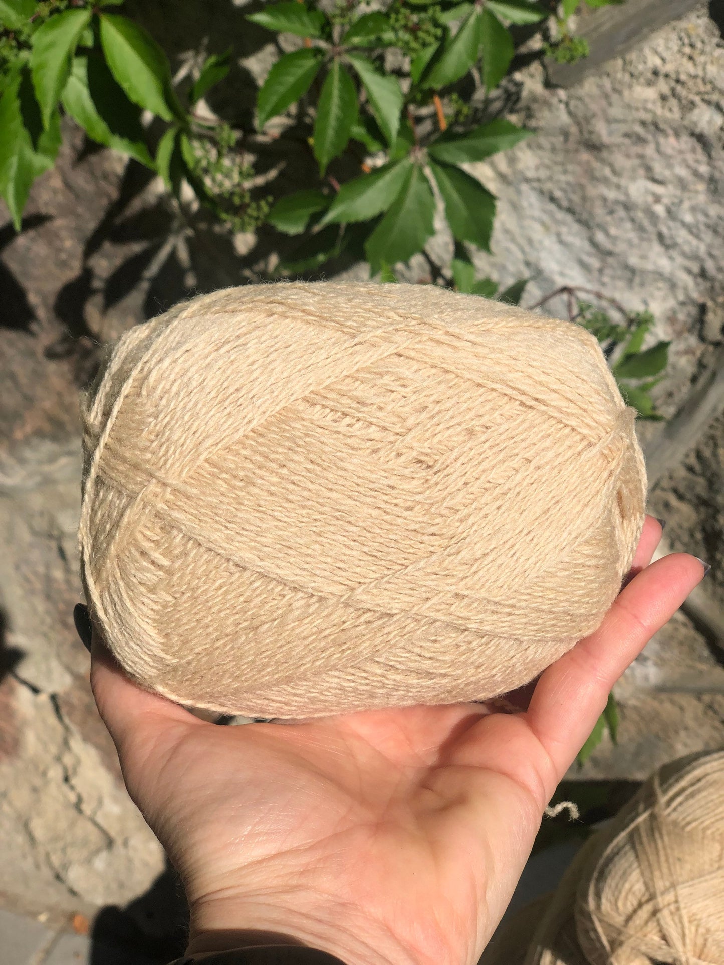 Beige color New Zealand wool yarn | beige-color-new-zealand-wool-yarn