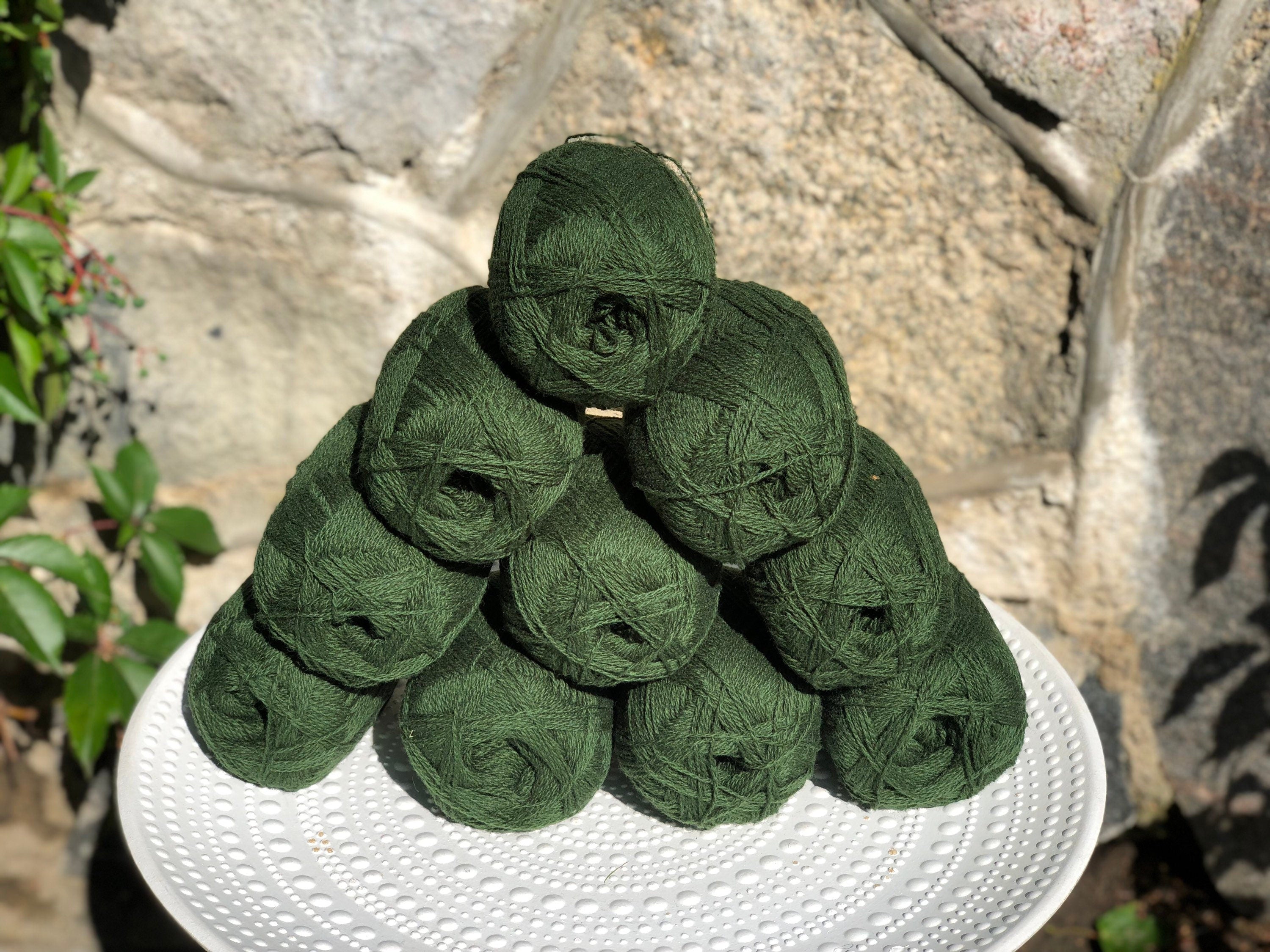 Forest green New Zealand lace wool yarn | forest-green-new-zealand-lace-wool-yarn