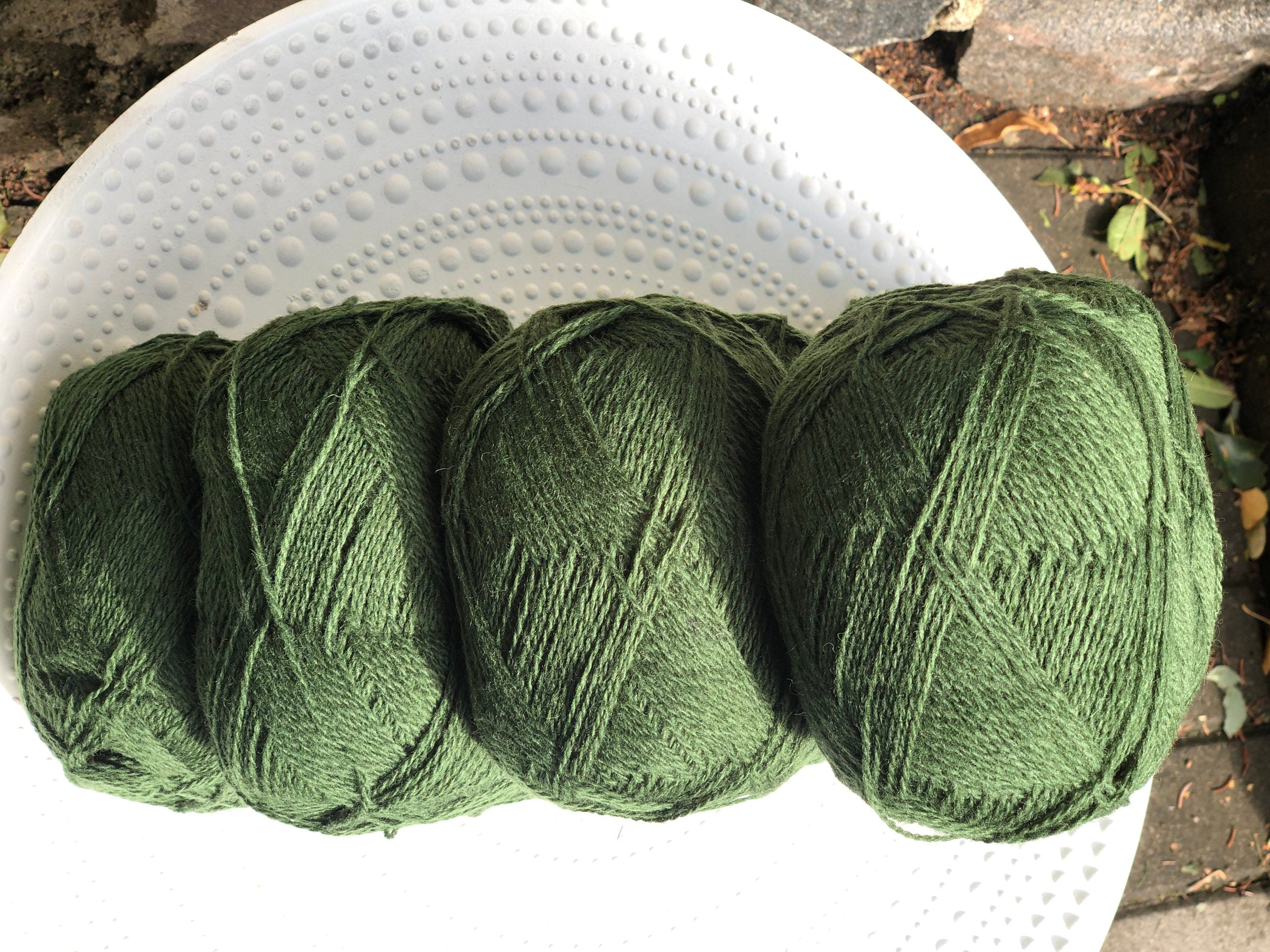 Forest green New Zealand lace wool yarn | forest-green-new-zealand-lace-wool-yarn