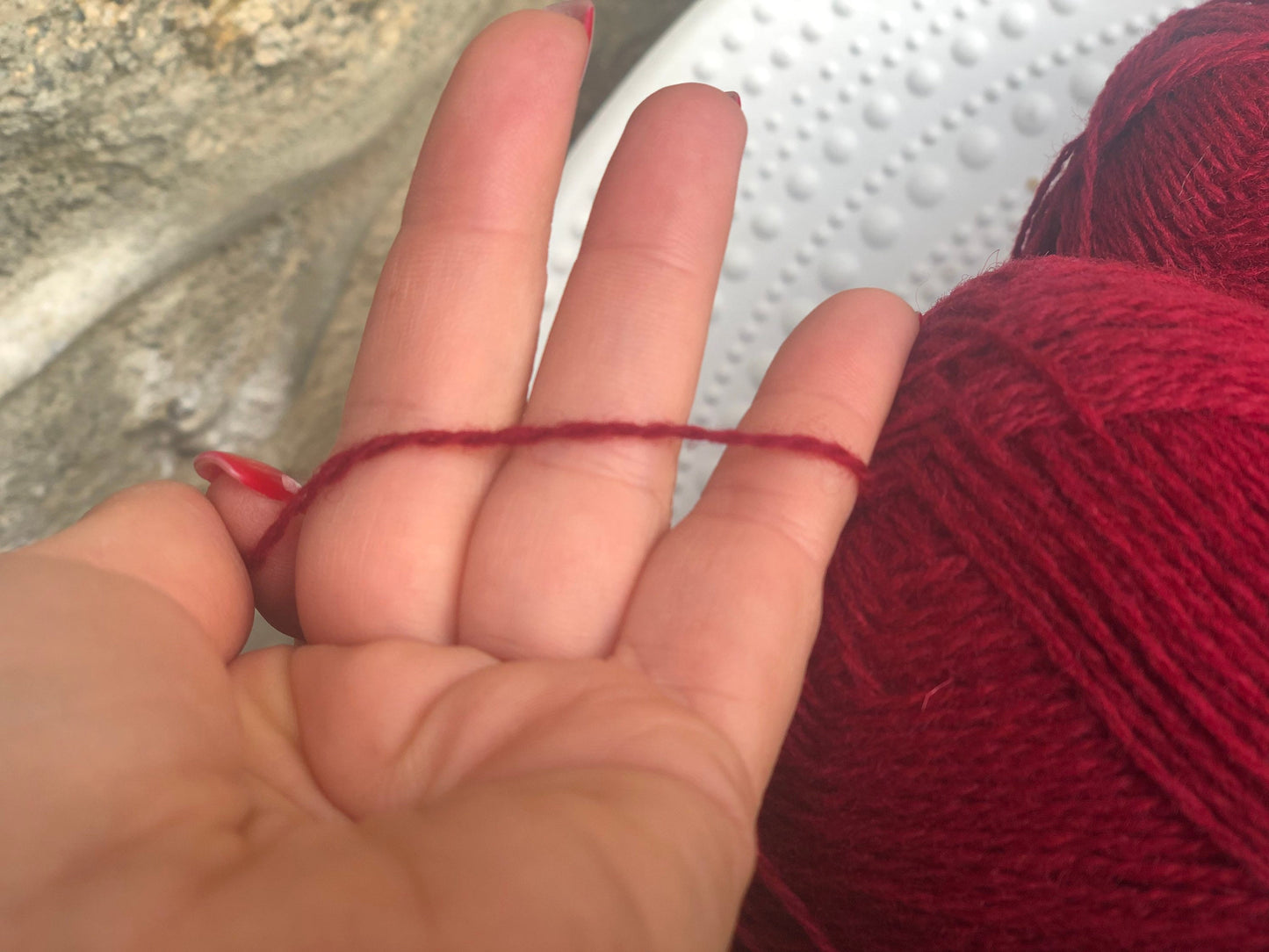 Red wine color wool yarn | red-wine-color-wool-yarn