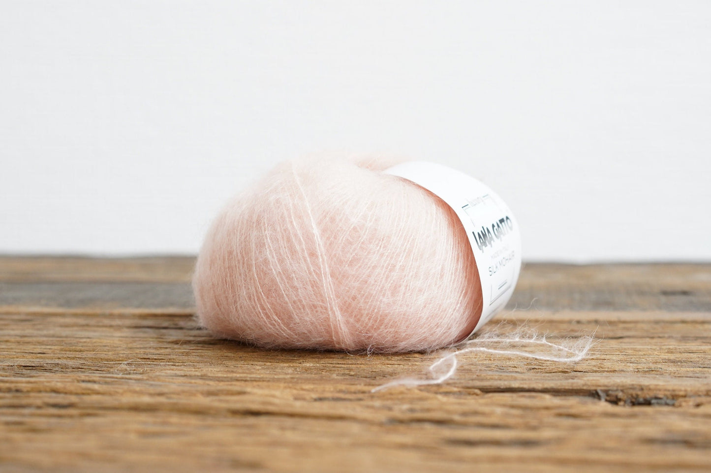 Light peach Luxury Lana Gatto Kid Mohair Silk yarn | light-peach-luxury-lana-gatto-kid-mohair-silk-yarn