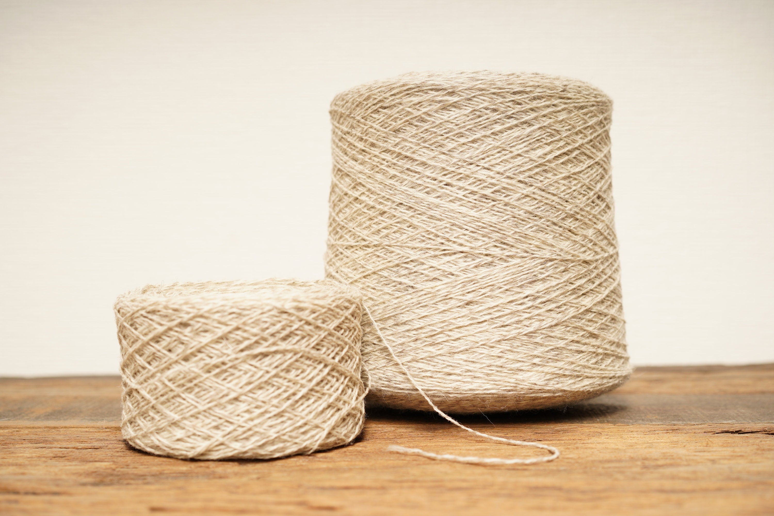 Sand-brown melange wool yarn | sand-brown-melange-wool-yarn