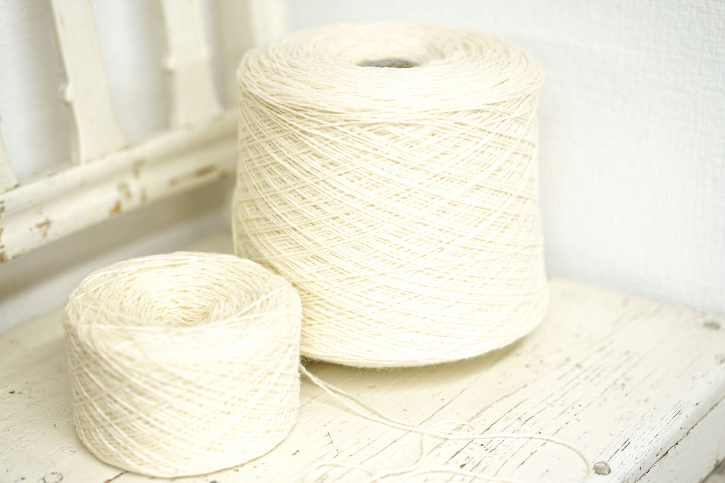 New Zealand White undyed wool yarn in cone | new-zealand-white-undyed-wool-yarn-in-cone