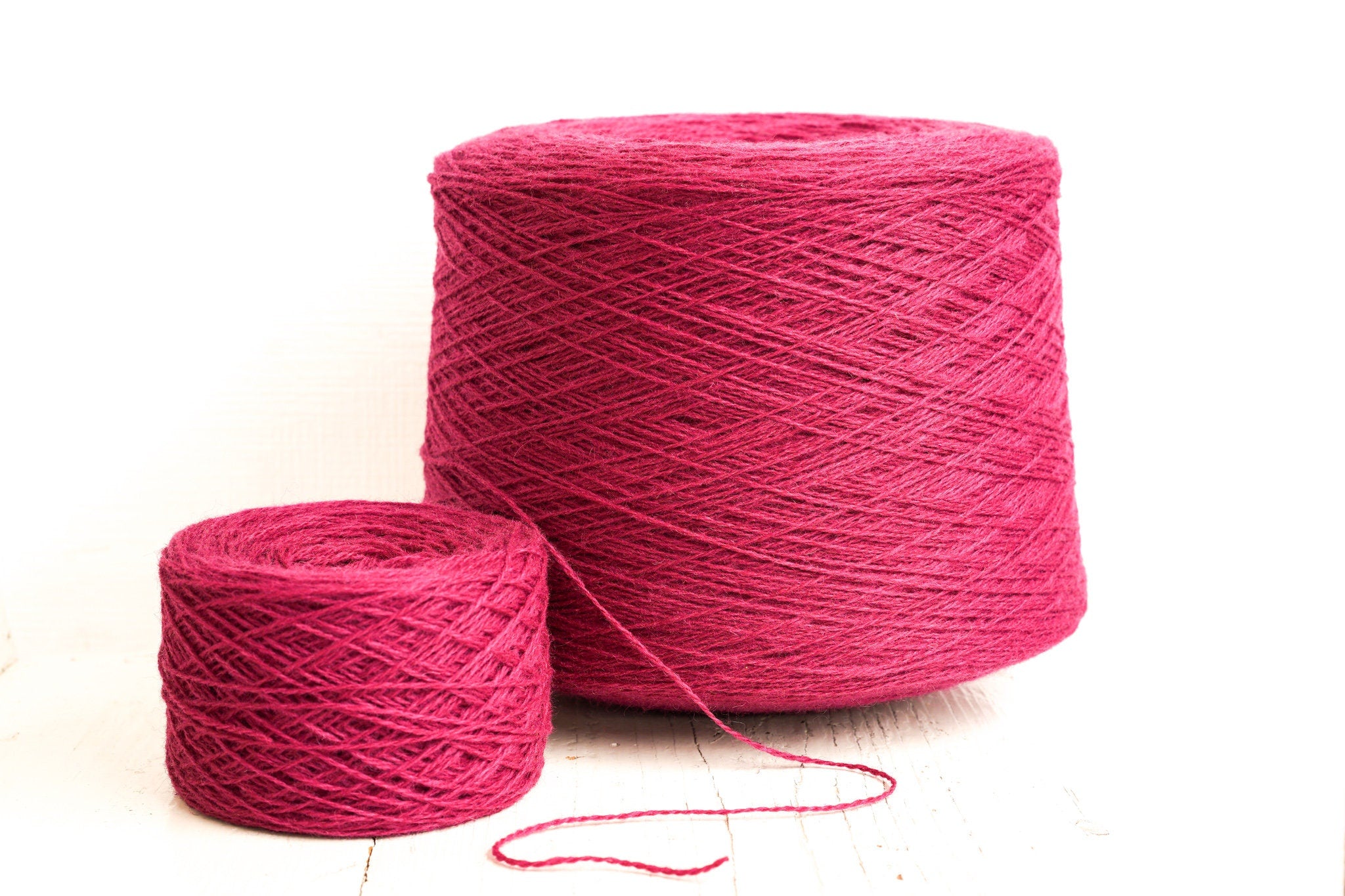 Hot pink wool in cone 0,9kg/31.7oz - 100% New Zealand fingering wool - yarn for weaving plaids, socks knitting - Hand knitting wool C540 | hot-pink-wool-in-cone-0-9kg-31-7oz-100-new-zealand-fingering-wool-yarn-for-weaving-plaids-socks-knitting-hand-knitting-wool-c540