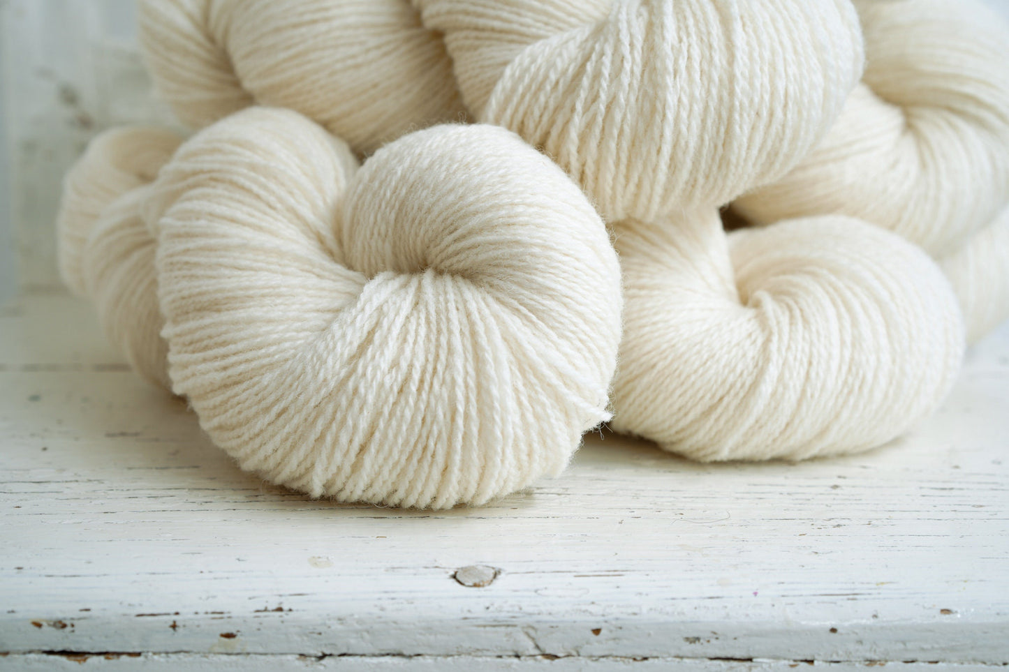 New Zealand fingering wool yarn 500g/17.5 oz. - Milk white wool in skeins for dyeing projects, weaving, hand or machine knitting - YarnHome | new-zealand-fingering-wool-yarn-500g-17-5-oz-milk-white-wool-in-skeins-for-dyeing-projects-weaving-hand-or-machine-knitting-yarnhome