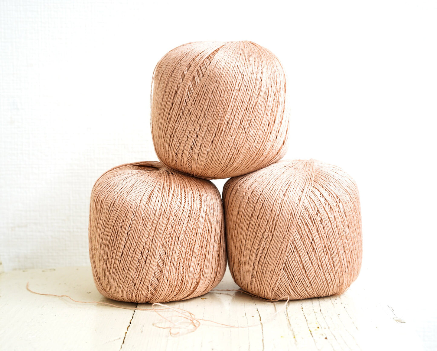 Ash rose color linen 100g/670m made in Europe, Hand craft yarn for summer knitting, crochet projects - YarnHome | ash-rose-color-linen-100g-670m-made-in-europe-hand-craft-yarn-for-summer-knitting-crochet-projects-yarnhome