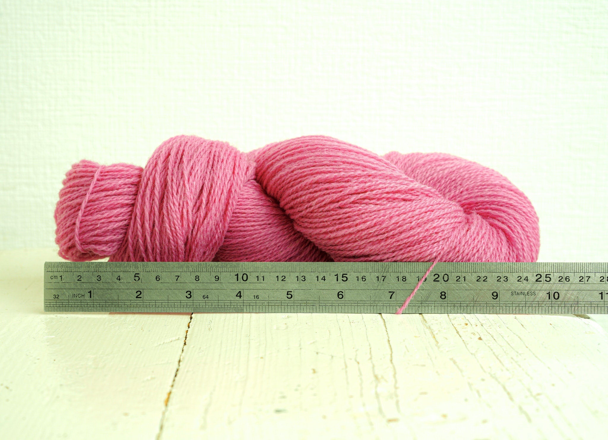 Rose color New Zealand fingering wool - 100g./3,50 oz. - Hand knitting yarn for weaving, crochet plaids, square crochet wool - C 500 | rose-color-new-zealand-fingering-wool-100g-3-50-oz-hand-knitting-yarn-for-weaving-crochet-plaids-square-crochet-wool-c-500
