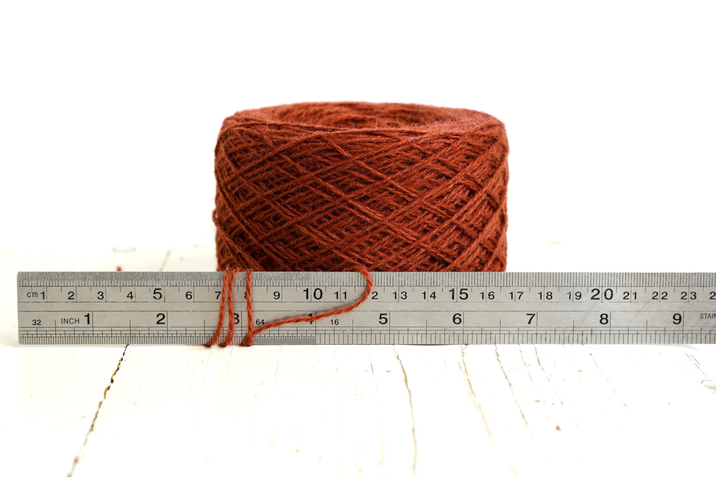 Burnt brick color wool in cone 0,9kg/31.7oz - Fingering yarn for weaving plaids, socks knitting, women's and men's outwear knitting C 276 | burnt-brick-color-wool-in-cone-0-9kg-31-7oz-fingering-yarn-for-weaving-plaids-socks-knitting-womens-and-mens-outwear-knitting-c-276