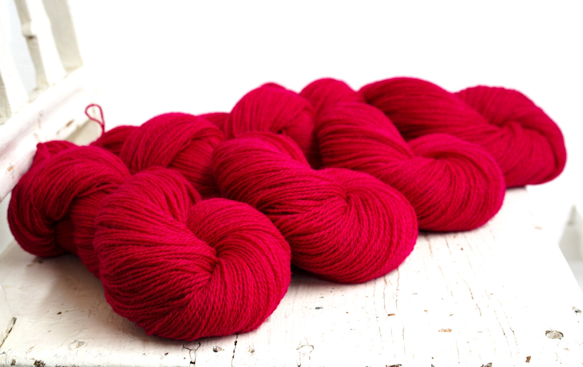 Cyclamen color New Zealand fingering wool - 100g./3,50 oz. - Hand knitting yarn for weaving, crochet plaids, square crochet wool - C 555 | cyclamen-color-new-zealand-fingering-wool-100g-3-50-oz-hand-knitting-yarn-for-weaving-crochet-plaids-square-crochet-wool-c-555