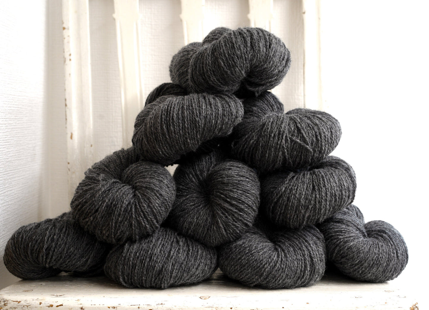 Grey New Zealand fingering wool yarn 100g/3,5oz. for weaving plaids, machine knitting, crochet, hand knitting socks wool | grey-new-zealand-fingering-wool-yarn-100g-3-5oz-for-weaving-plaids-machine-knitting-crochet-hand-knitting-socks-wool
