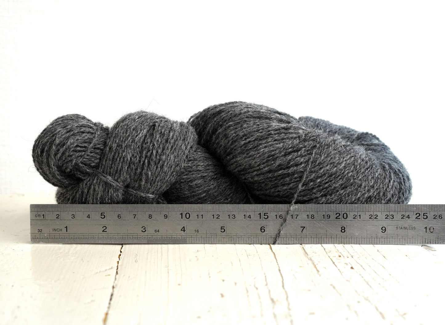 Grey New Zealand fingering wool yarn 100g/3,5oz. for weaving plaids, machine knitting, crochet, hand knitting socks wool | grey-new-zealand-fingering-wool-yarn-100g-3-5oz-for-weaving-plaids-machine-knitting-crochet-hand-knitting-socks-wool