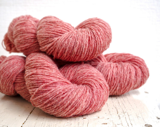 Meat color merino and suffolk wool yarn blend 100g/3,5oz, fingering yarn for hand knitting, knitter gift, crochet outerwear, weaving fabrics | meat-color-merino-and-suffolk-wool-yarn-blend-100g-3-5oz-fingering-yarn-for-hand-knitting-knitter-gift-crochet-outerwear-weaving-fabrics