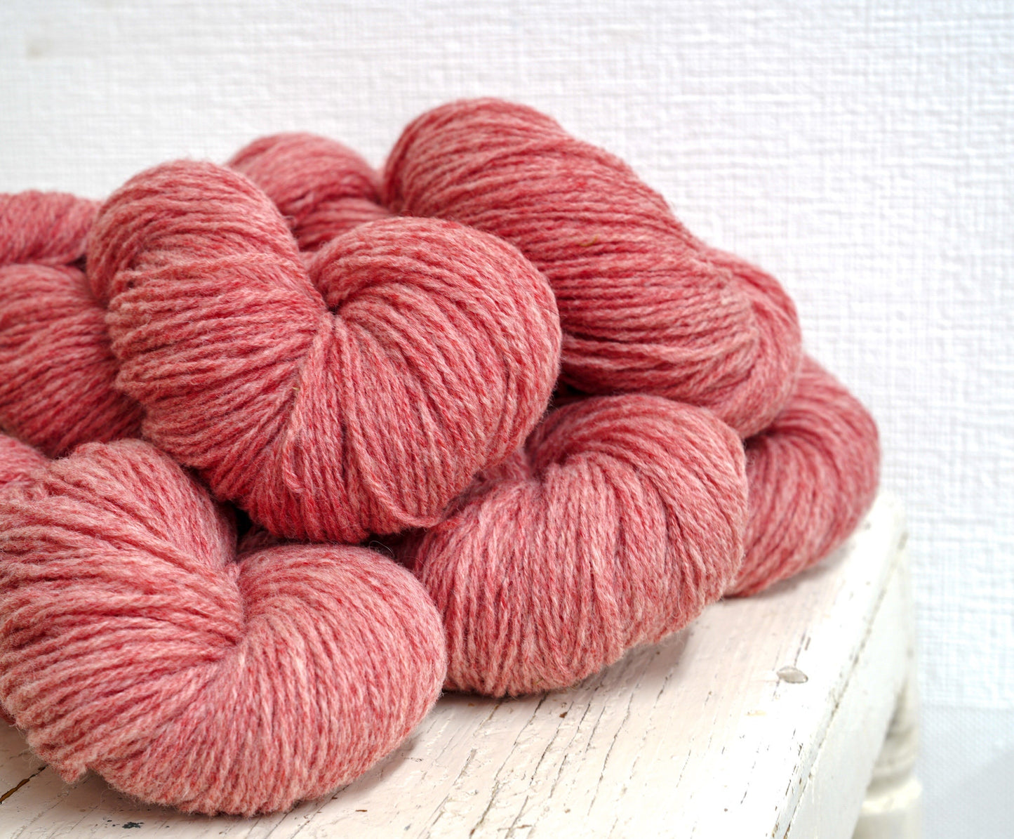 Meat color merino and suffolk wool yarn blend 100g/3,5oz, fingering yarn for hand knitting, knitter gift, crochet outerwear, weaving fabrics | meat-color-merino-and-suffolk-wool-yarn-blend-100g-3-5oz-fingering-yarn-for-hand-knitting-knitter-gift-crochet-outerwear-weaving-fabrics