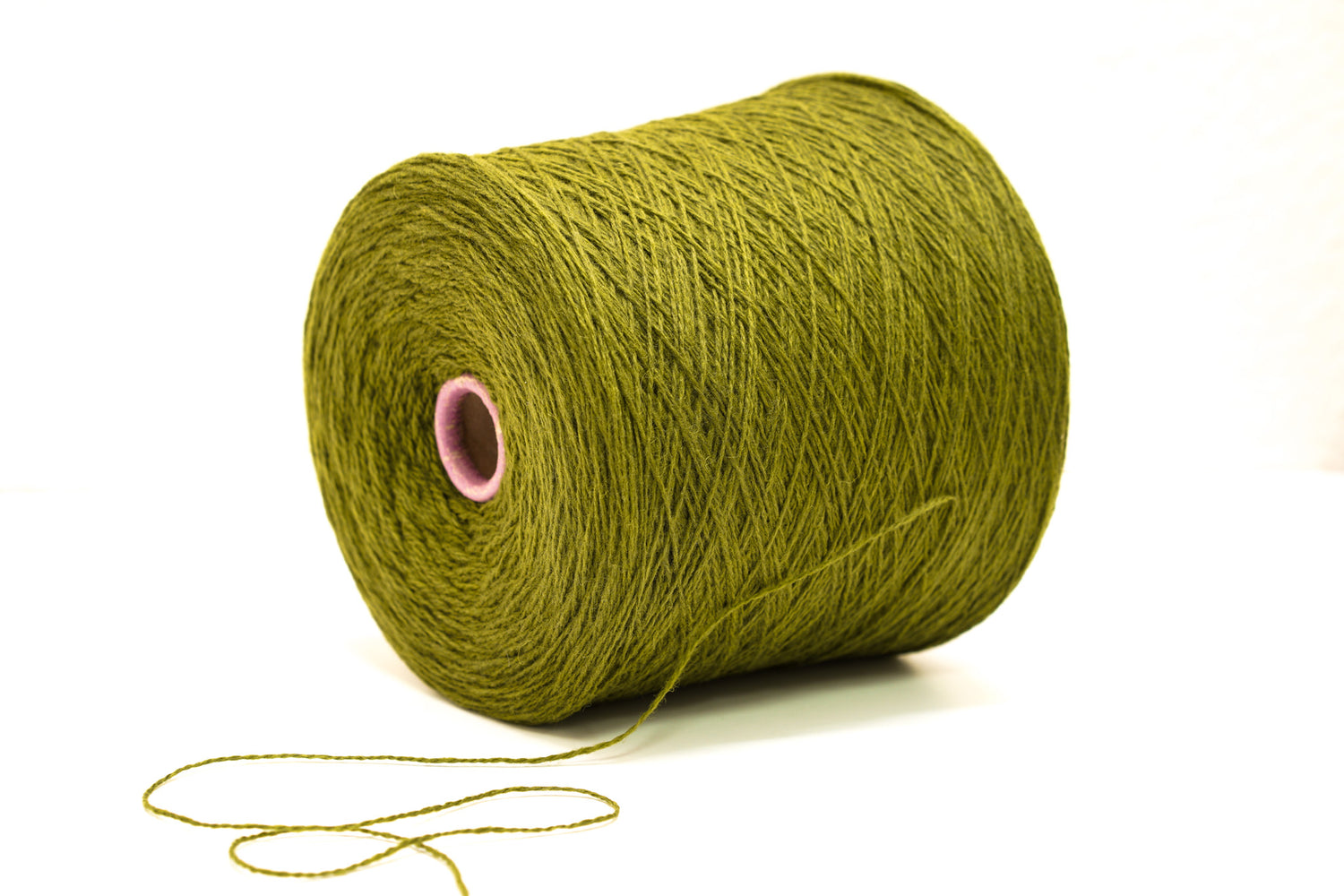Moss green soft merino wool in cone - 900g/31,7oz.